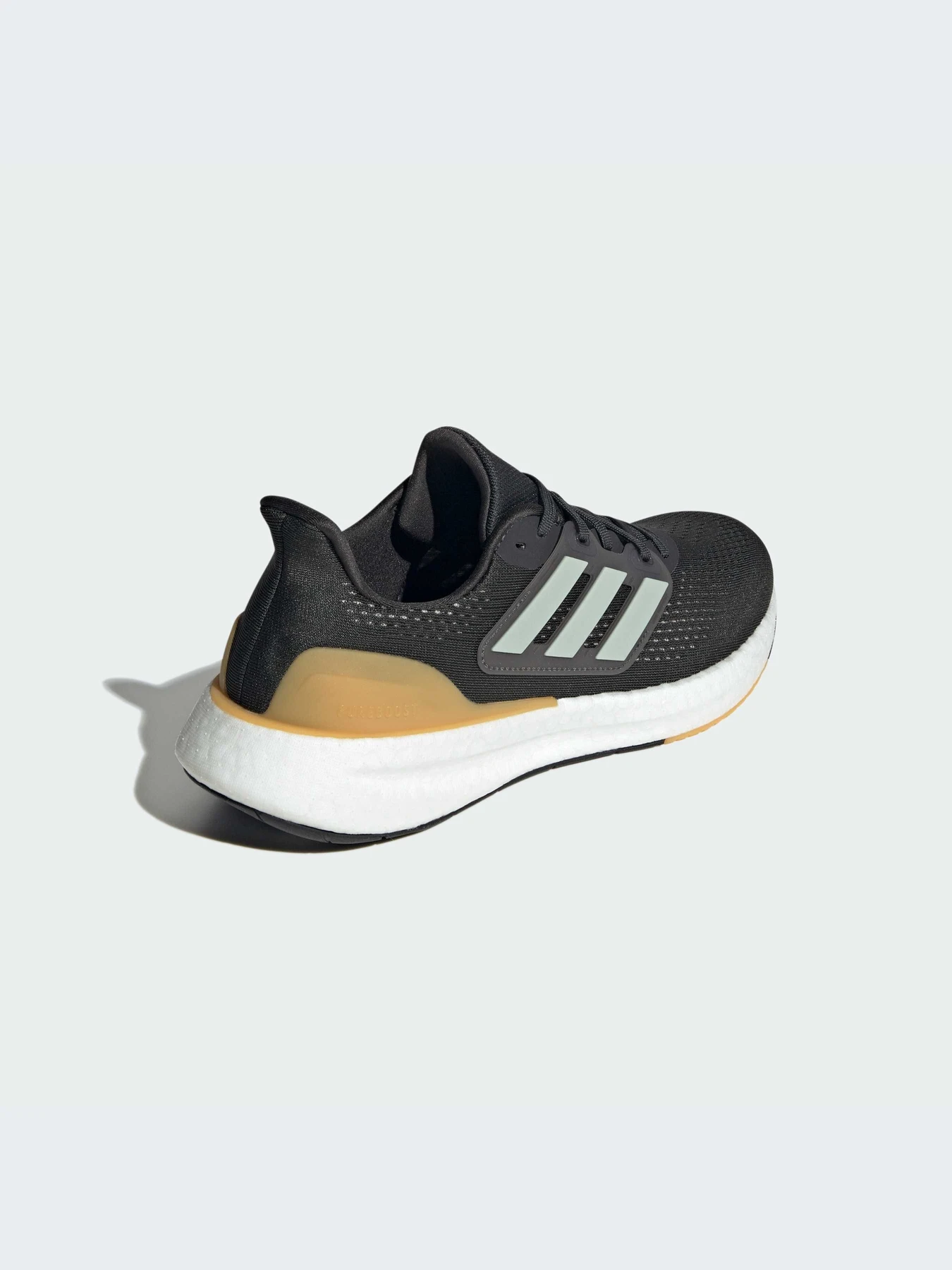 Кроссовки Adidas PureBoost модель IF2369-KZ Кроссовки Adidas PureBoost модель IF2369-KZ Фото