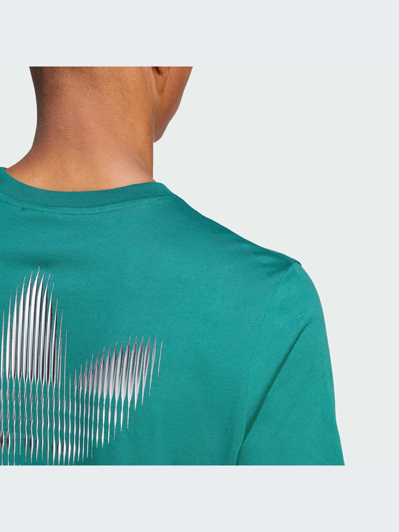 Футболки и поло Adidas Graphics модель IL5142-KZ Футболки и поло Adidas Graphics модель IL5142-KZ Фото