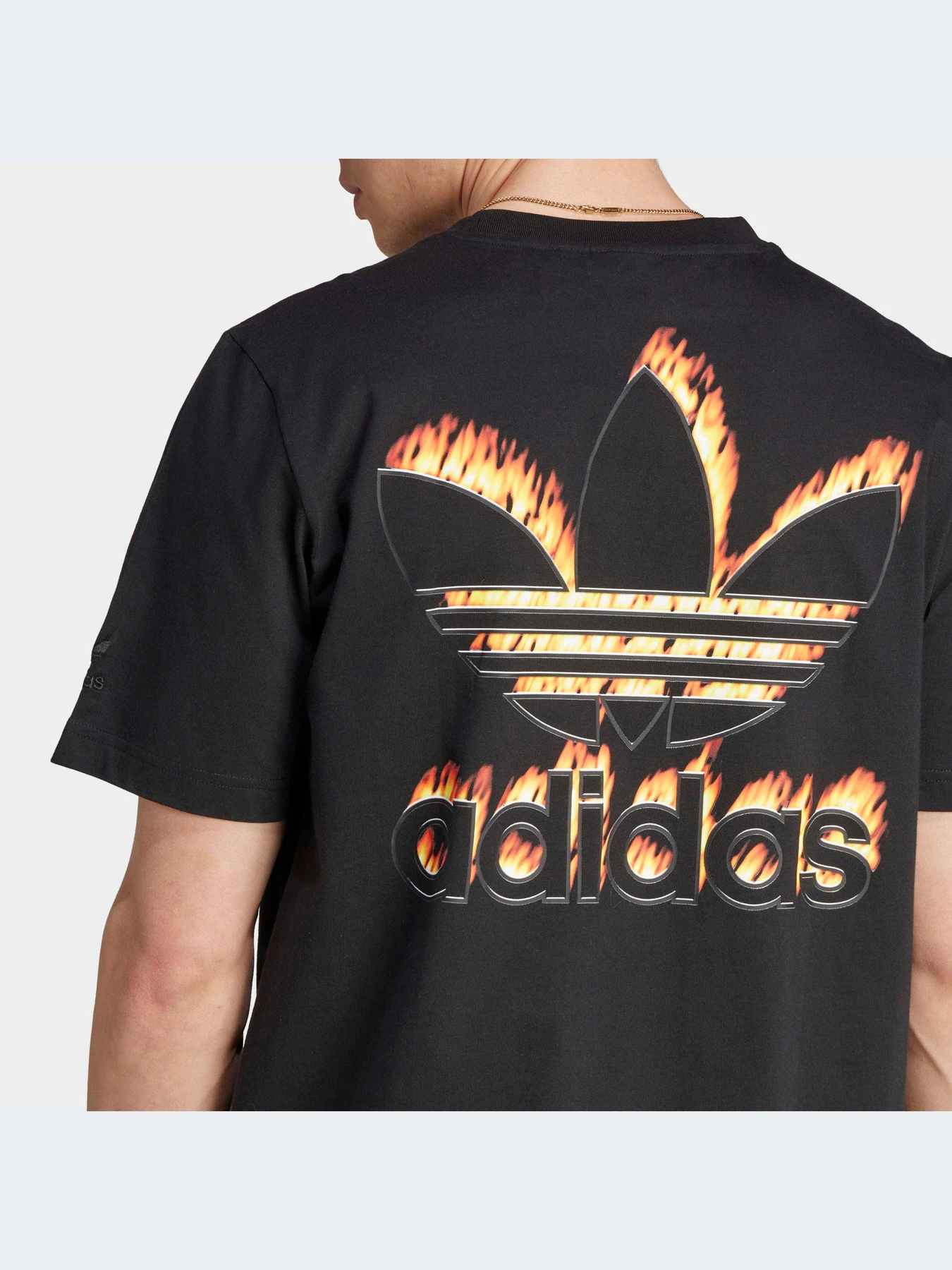 Футболки и поло Adidas Graphics модель IL5199-KZ Футболки и поло Adidas Graphics модель IL5199-KZ Фото