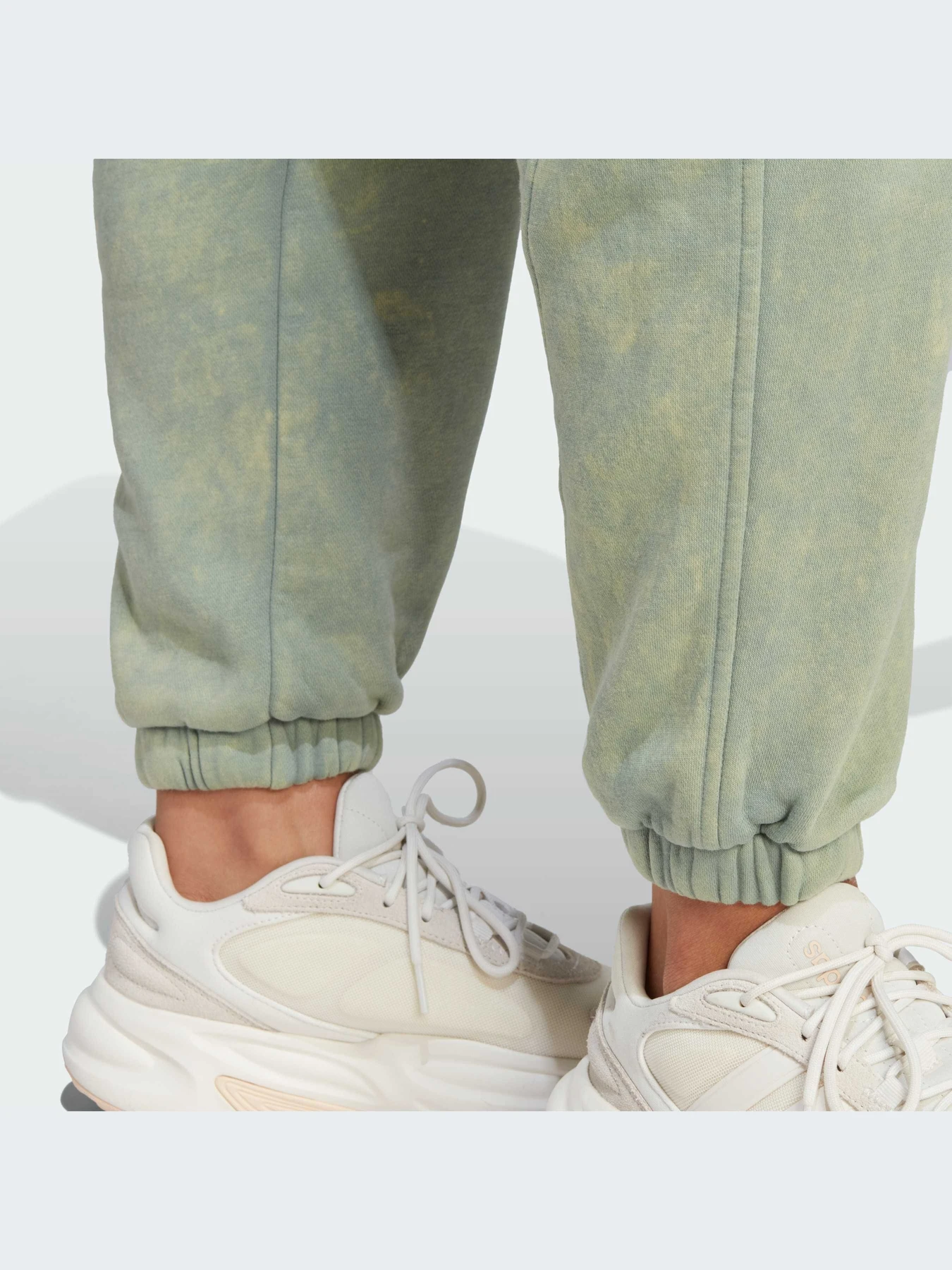 Брюки Adidas модель IL3272-KZ Брюки Adidas модель IL3272-KZ Фото