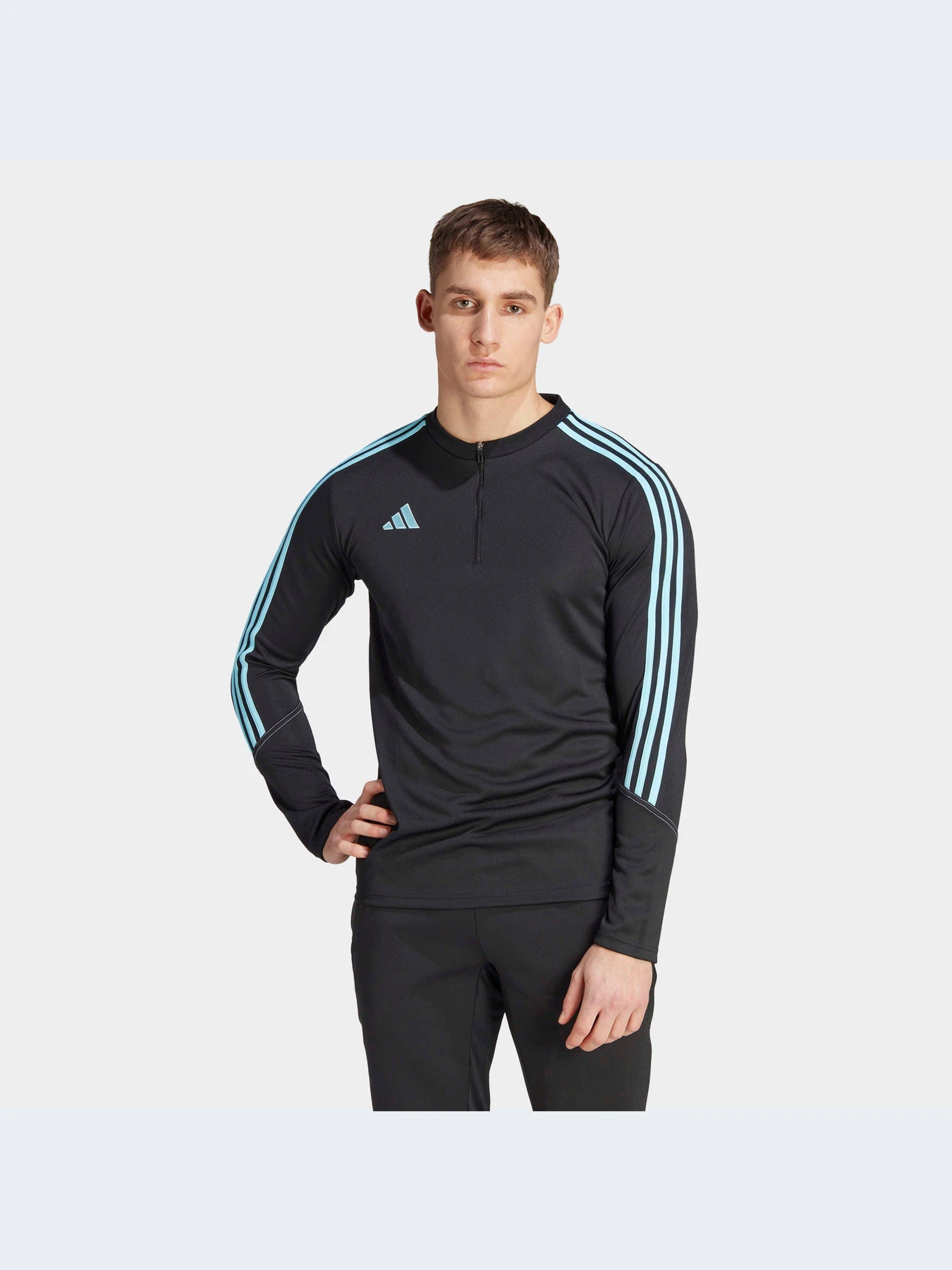 Худи и свитшоты Adidas Tiro модель IL9550-KZ Худи и свитшоты Adidas Tiro модель IL9550-KZ Фото