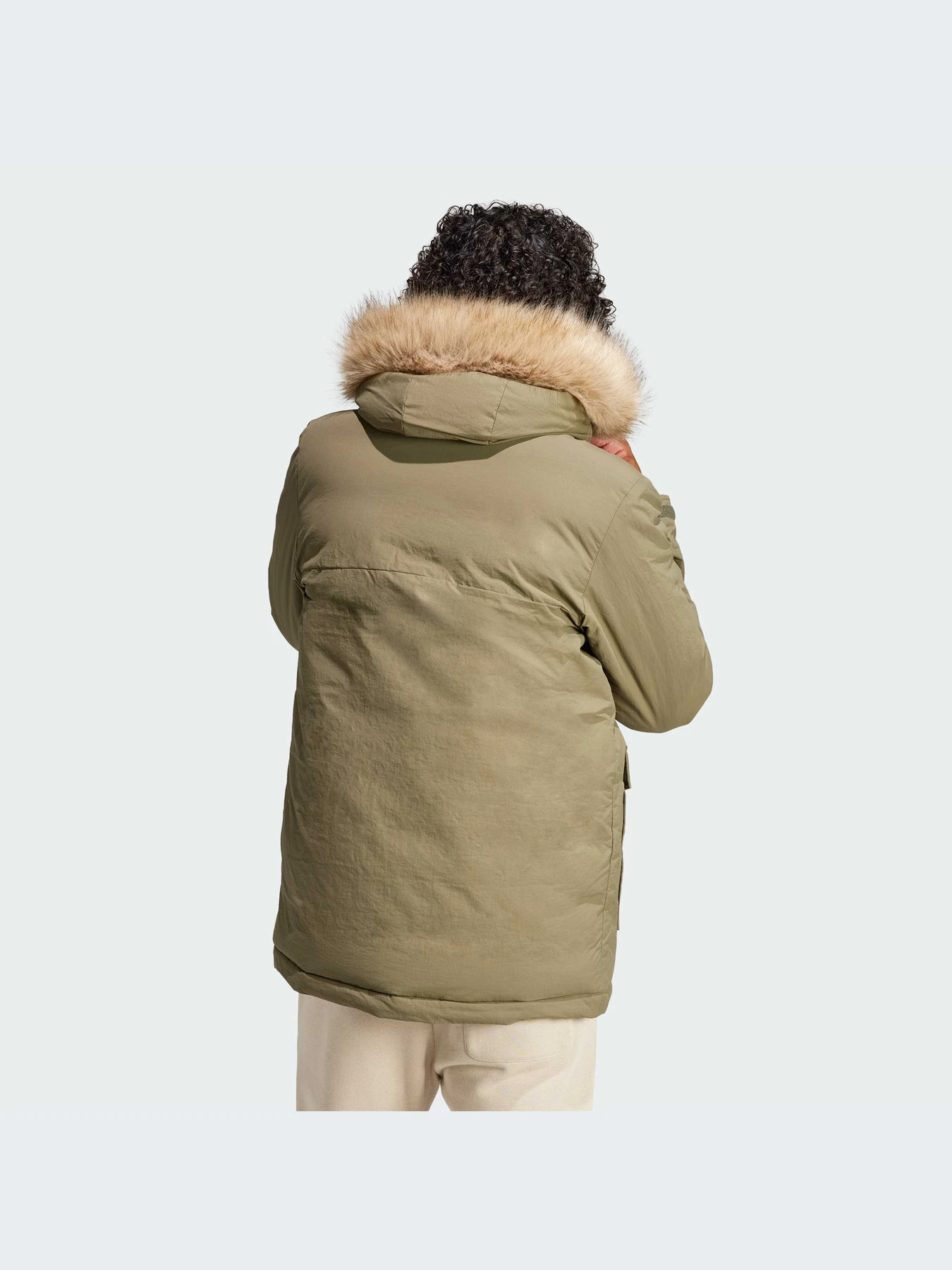 Куртки и дубленки Adidas модель IK0551-KZ Куртки и дубленки Adidas модель IK0551-KZ Фото