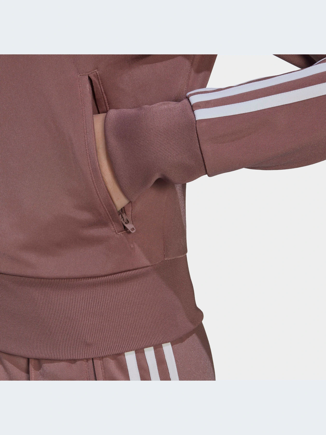 Худи и свитшоты Adidas Adicolor модель HN5895-KZ Худи и свитшоты Adidas Adicolor модель HN5895-KZ Фото