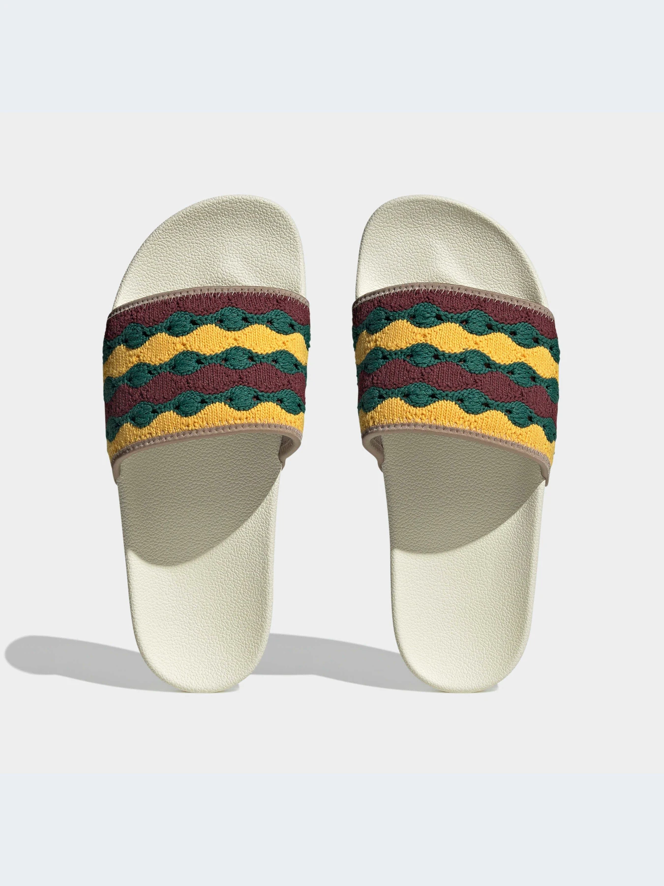 Шлёпанцы Adidas Adilette модель FZ6456-KZ Шлёпанцы Adidas Adilette модель FZ6456-KZ Фото