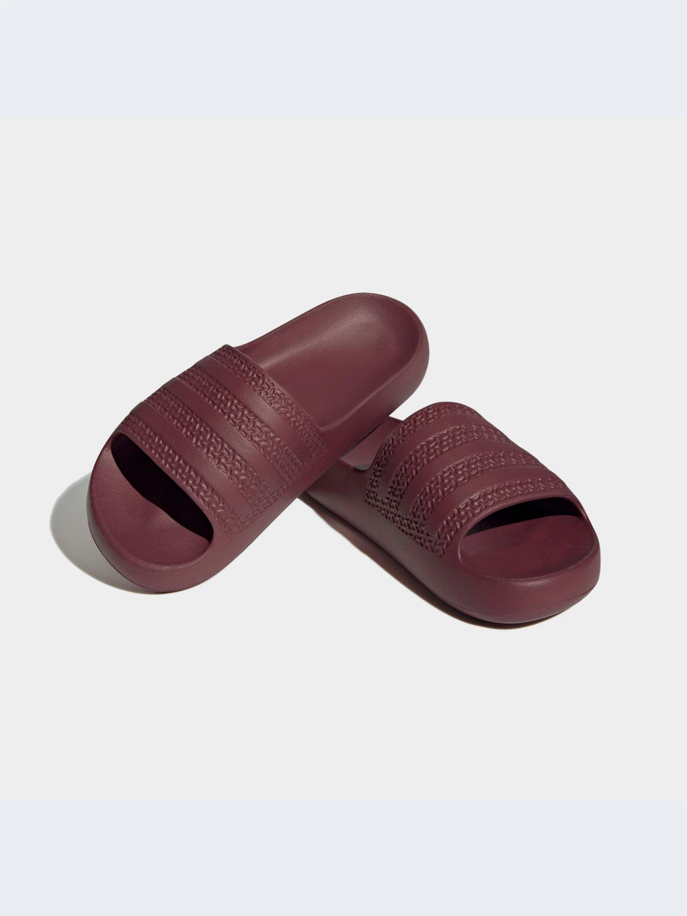 Шлёпанцы Adidas Adilette модель HP9573-KZ Шлёпанцы Adidas Adilette модель HP9573-KZ Фото