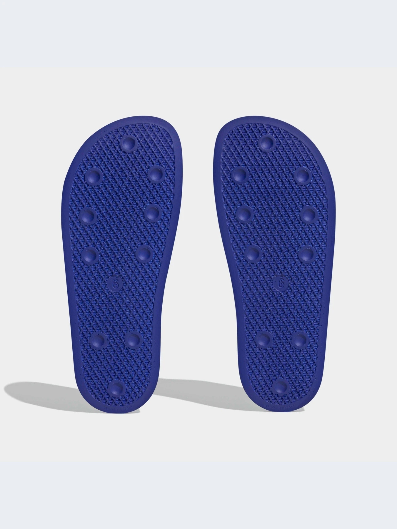 Шлёпанцы Adidas Adilette модель HQ4429-KZ Шлёпанцы Adidas Adilette модель HQ4429-KZ Фото