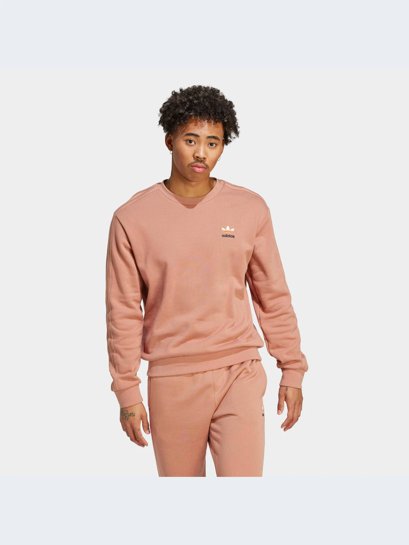 Худи и свитшоты Adidas модель IC8863-KZ Худи и свитшоты Adidas модель IC8863-KZ Фото