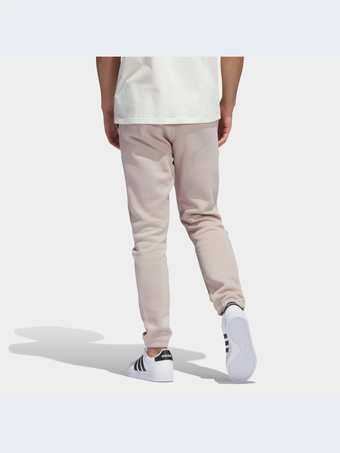 Брюки Adidas модель IA9371-KZ Брюки Adidas модель IA9371-KZ Фото