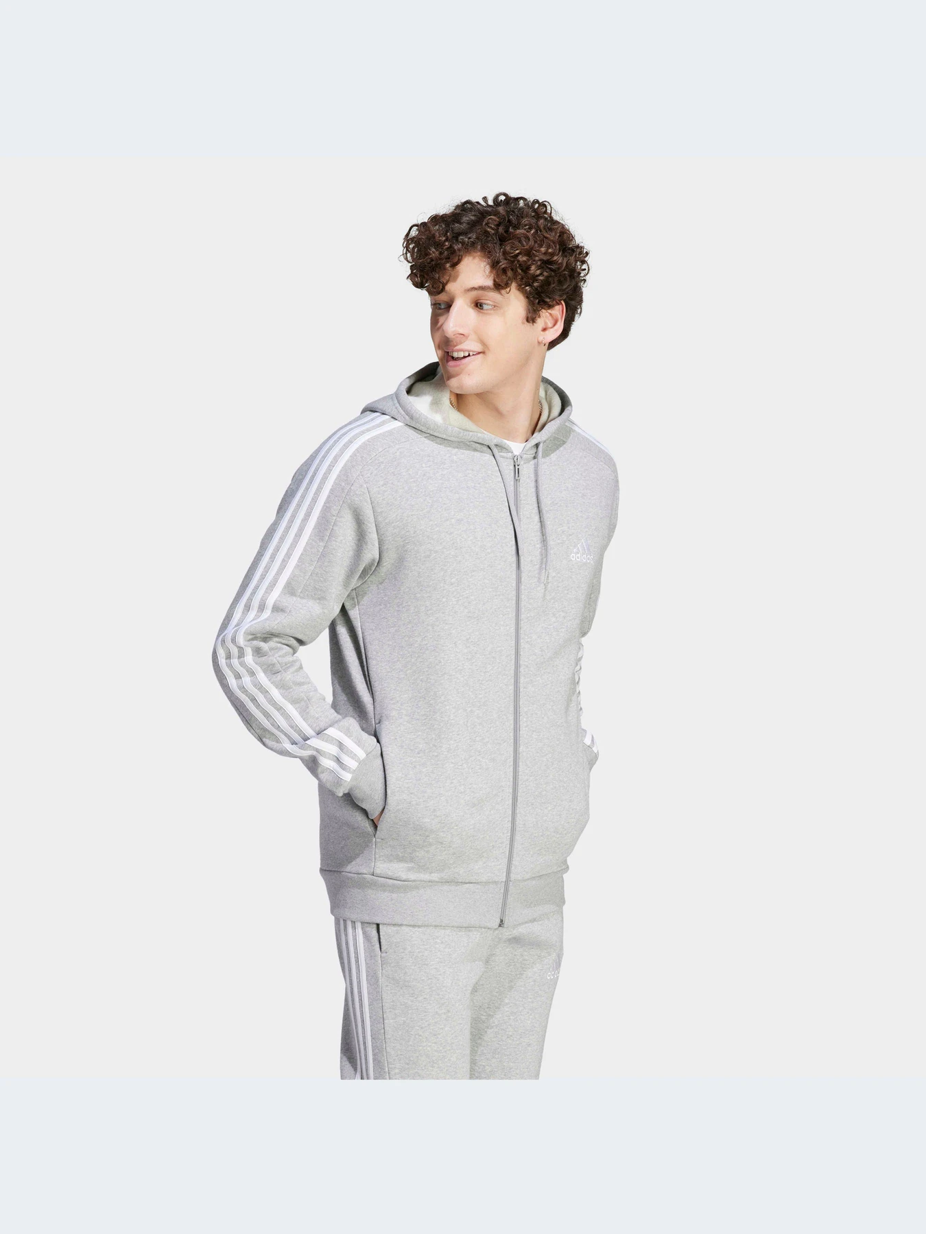 Худи и свитшоты Adidas модель IJ6479-KZ Худи и свитшоты Adidas модель IJ6479-KZ Фото