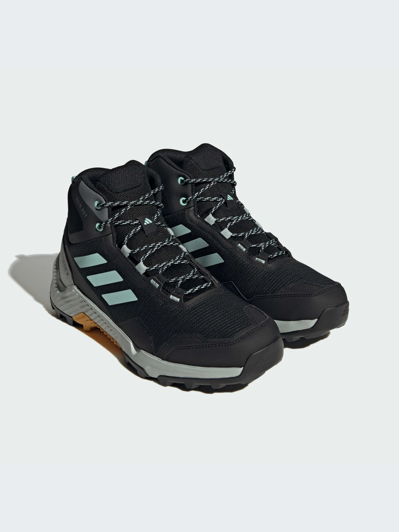 Ботинки и сапоги Adidas модель IF4912-KZ Ботинки и сапоги Adidas модель IF4912-KZ Фото
