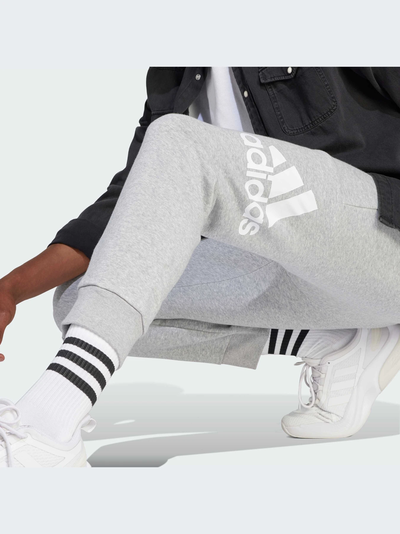 Брюки Adidas модель IJ6482-KZ Брюки Adidas модель IJ6482-KZ Фото