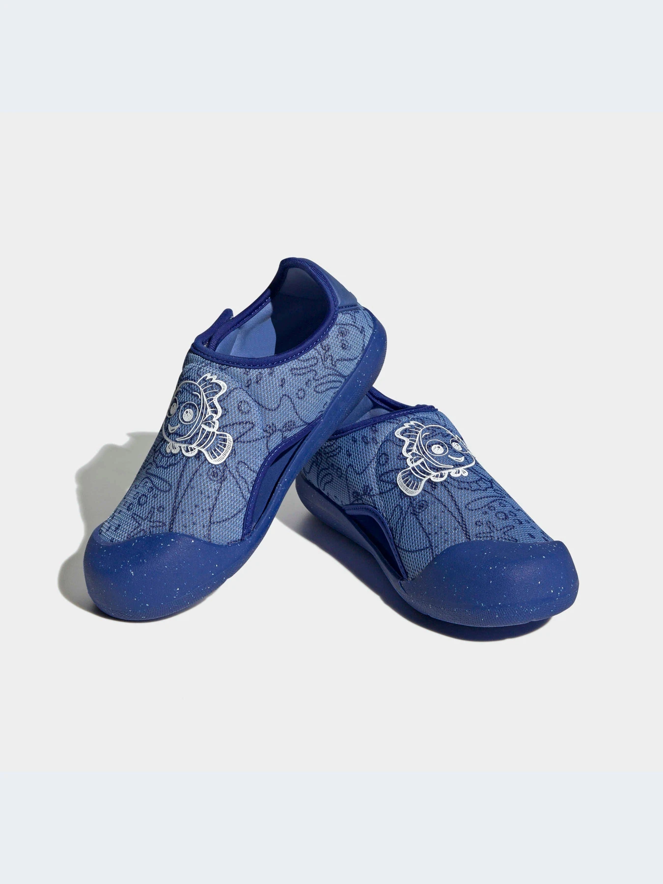 Сандалии Adidas Disney модель HQ1284-KZ Сандалии Adidas Disney модель HQ1284-KZ Фото