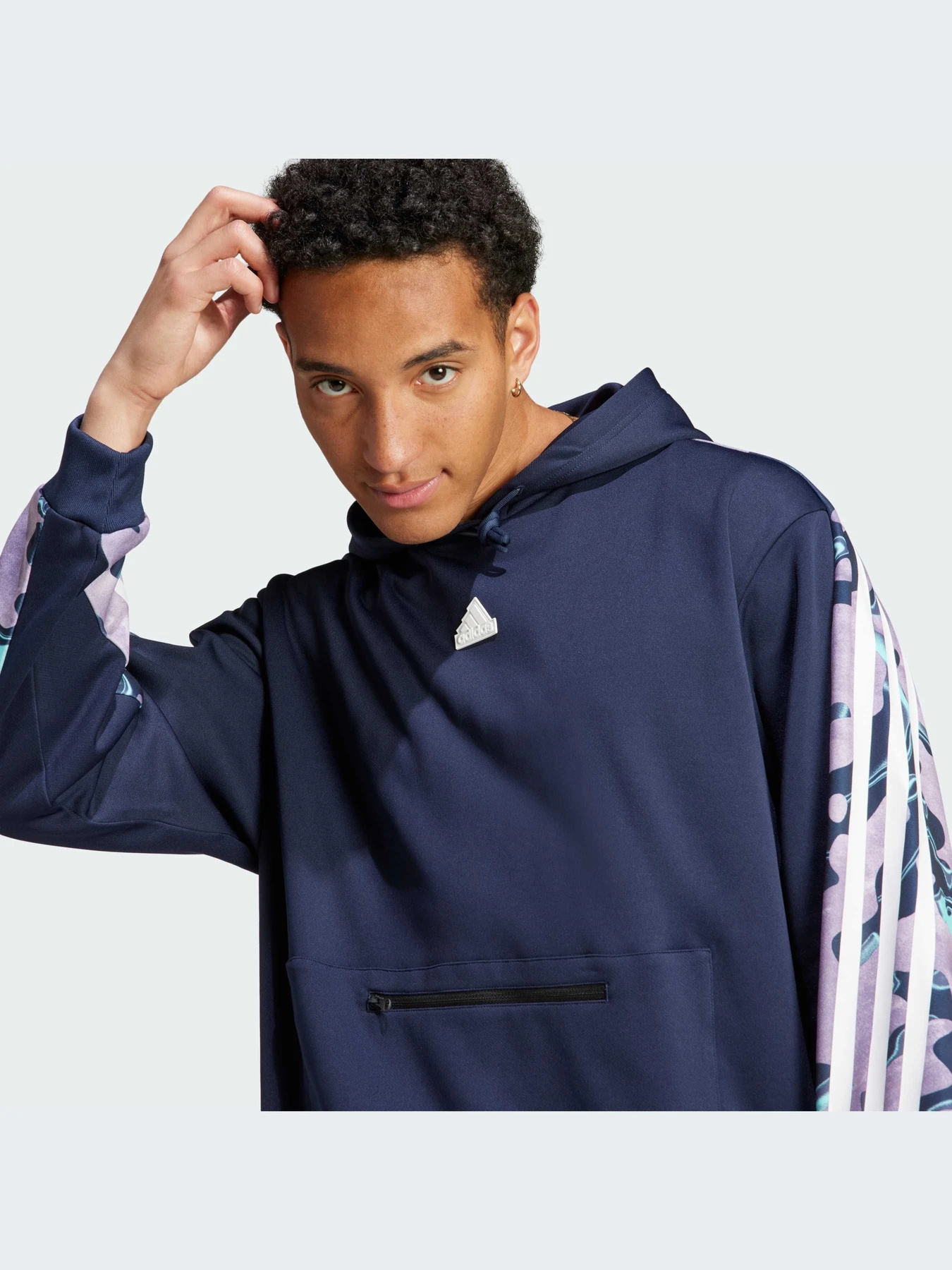 Худи и свитшоты Adidas Icons модель IJ8848-KZ Худи и свитшоты Adidas Icons модель IJ8848-KZ Фото