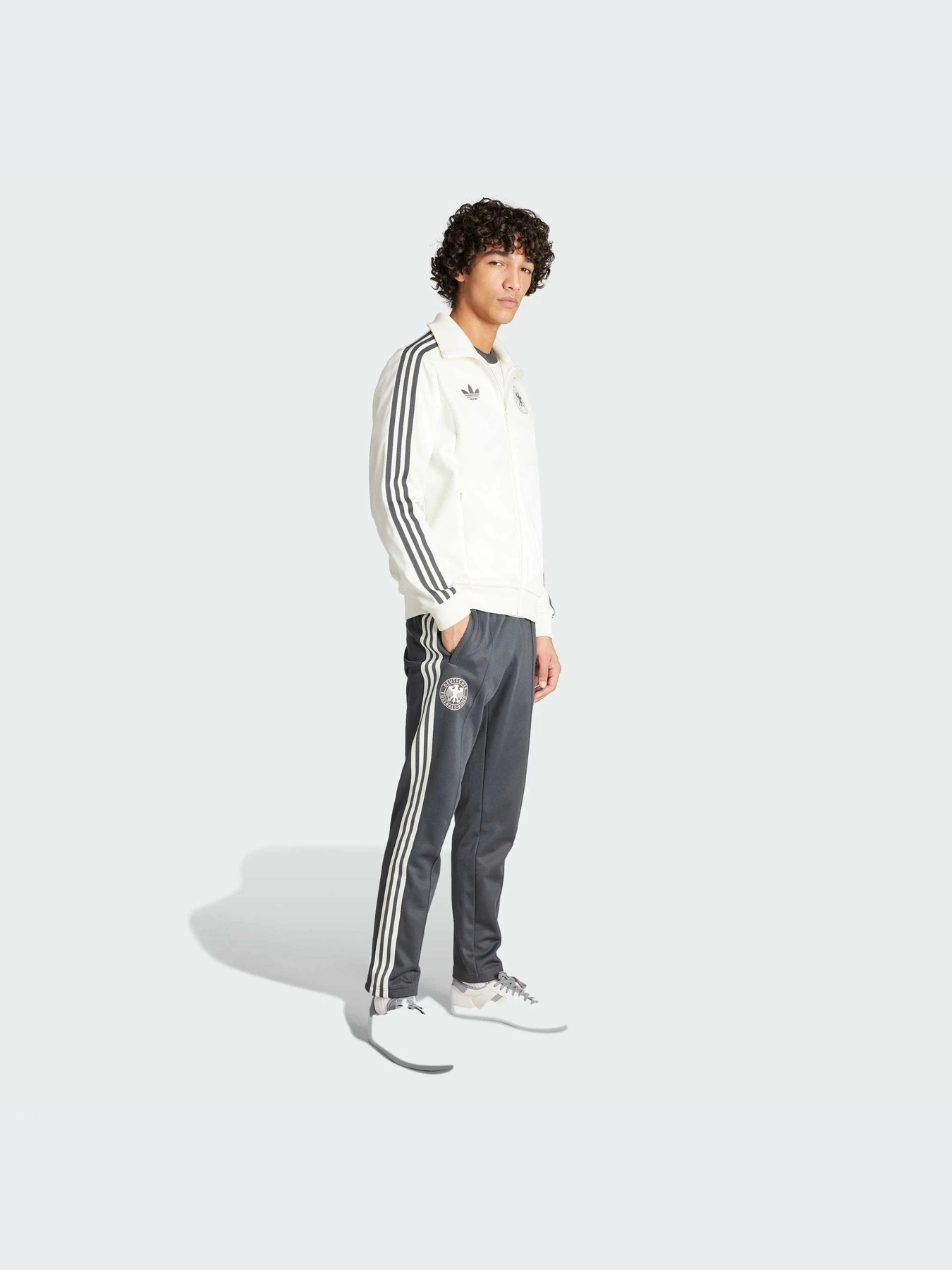 Худи и свитшоты Adidas модель IU2100-KZ Худи и свитшоты Adidas модель IU2100-KZ Фото