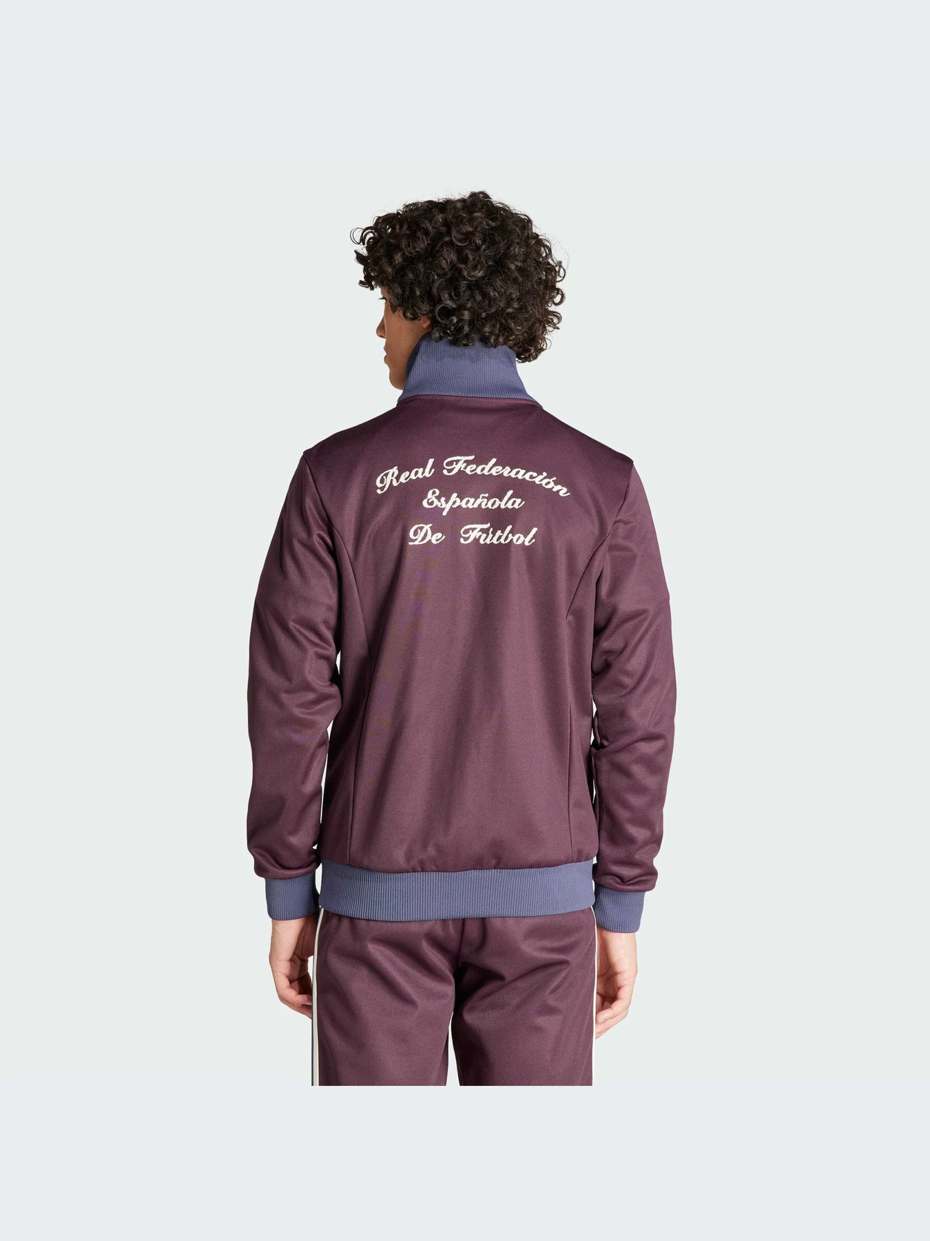Худи и свитшоты Adidas модель IU2136-KZ Худи и свитшоты Adidas модель IU2136-KZ Фото