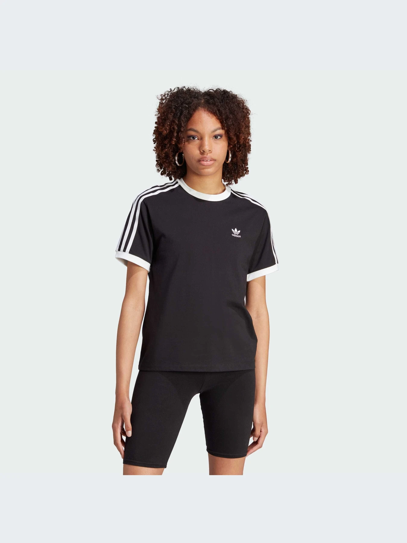 Футболки и поло Adidas Adicolor модель IK4049-KZ Футболки и поло Adidas Adicolor модель IK4049-KZ Фото