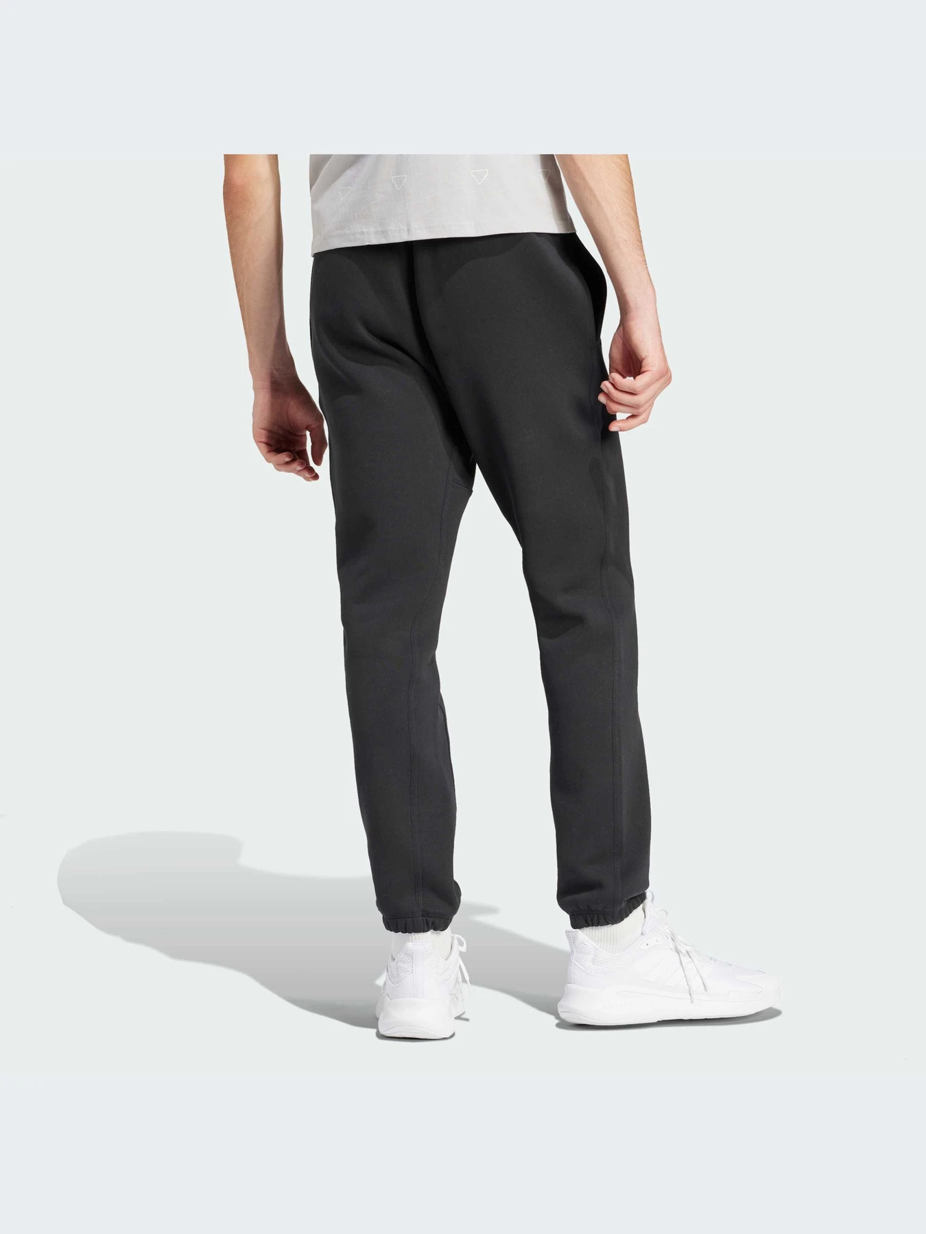 Брюки Adidas модель IS1578-KZ Брюки Adidas модель IS1578-KZ Фото