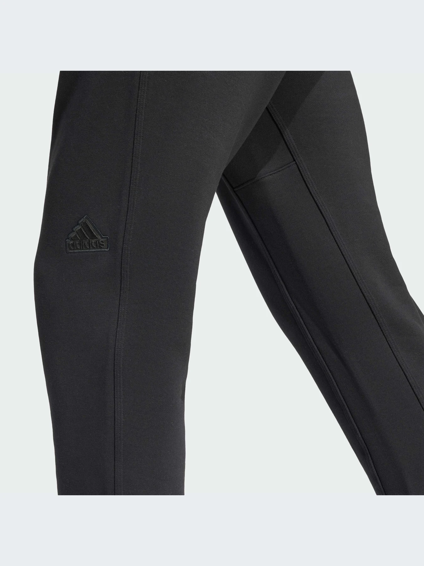 Брюки Adidas модель IS1578-KZ Брюки Adidas модель IS1578-KZ Фото