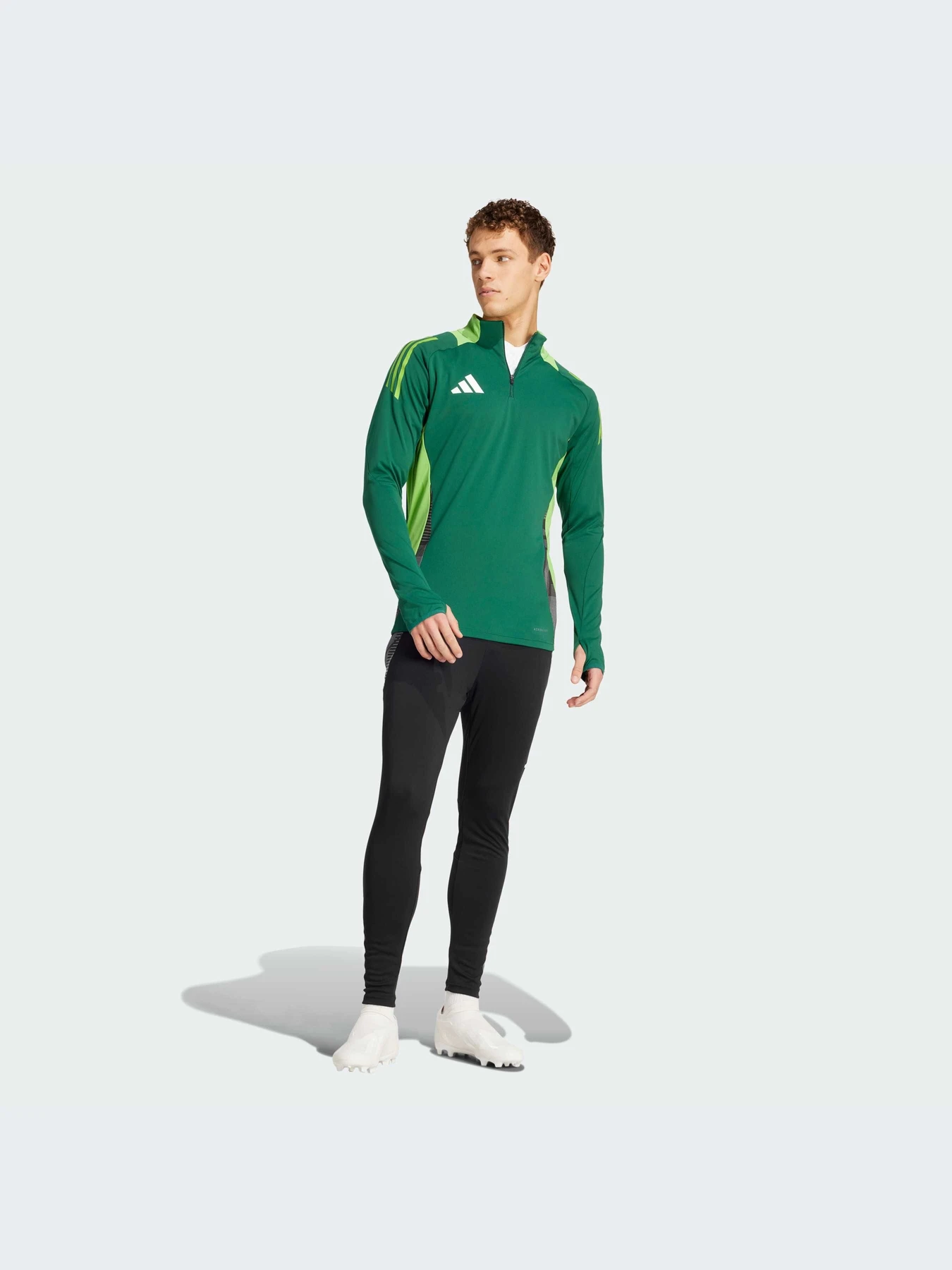 Худи и свитшоты Adidas Tiro модель IS1643-KZ Худи и свитшоты Adidas Tiro модель IS1643-KZ Фото