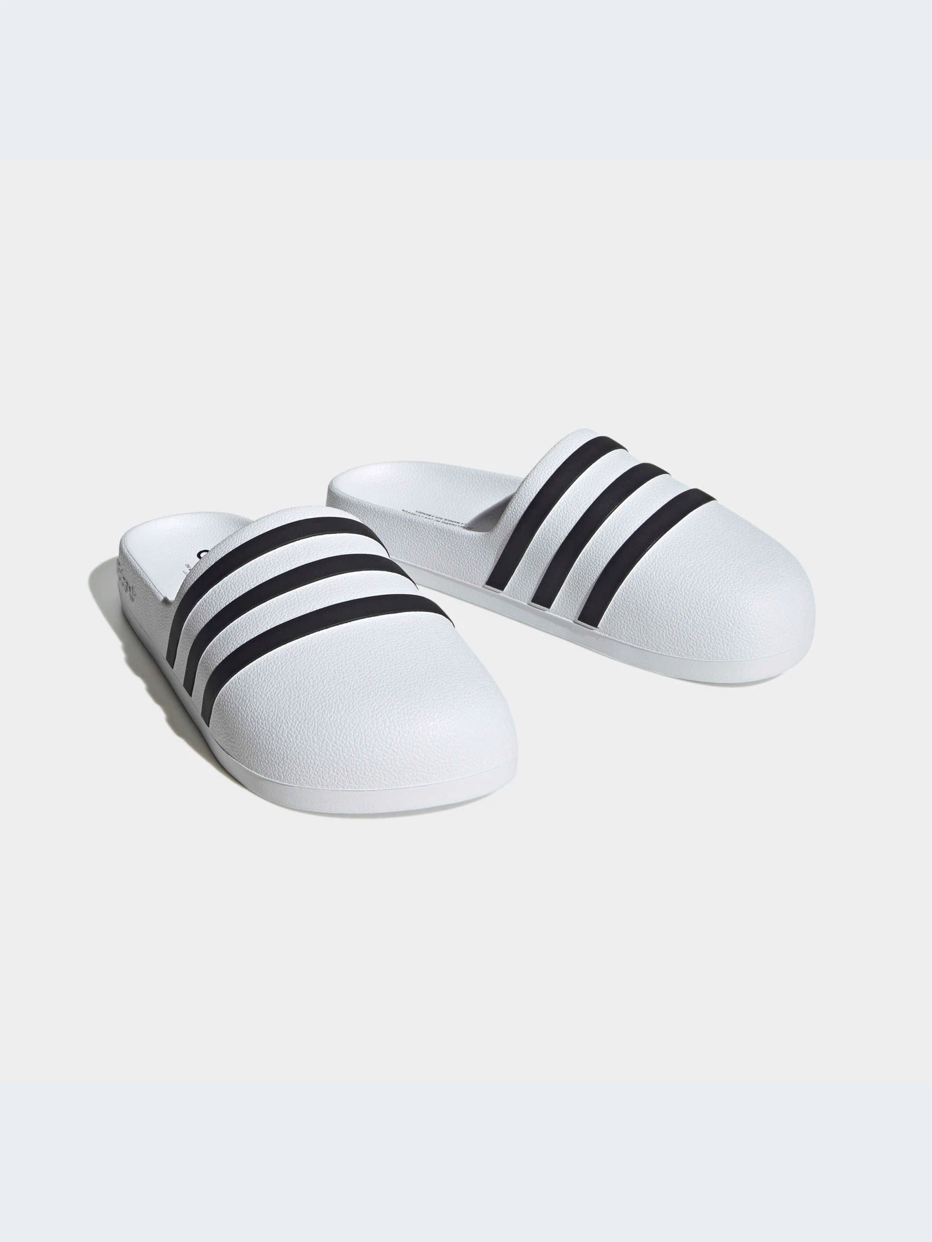 Шлёпанцы Adidas Adilette модель HQ7219-KZ Шлёпанцы Adidas Adilette модель HQ7219-KZ Фото