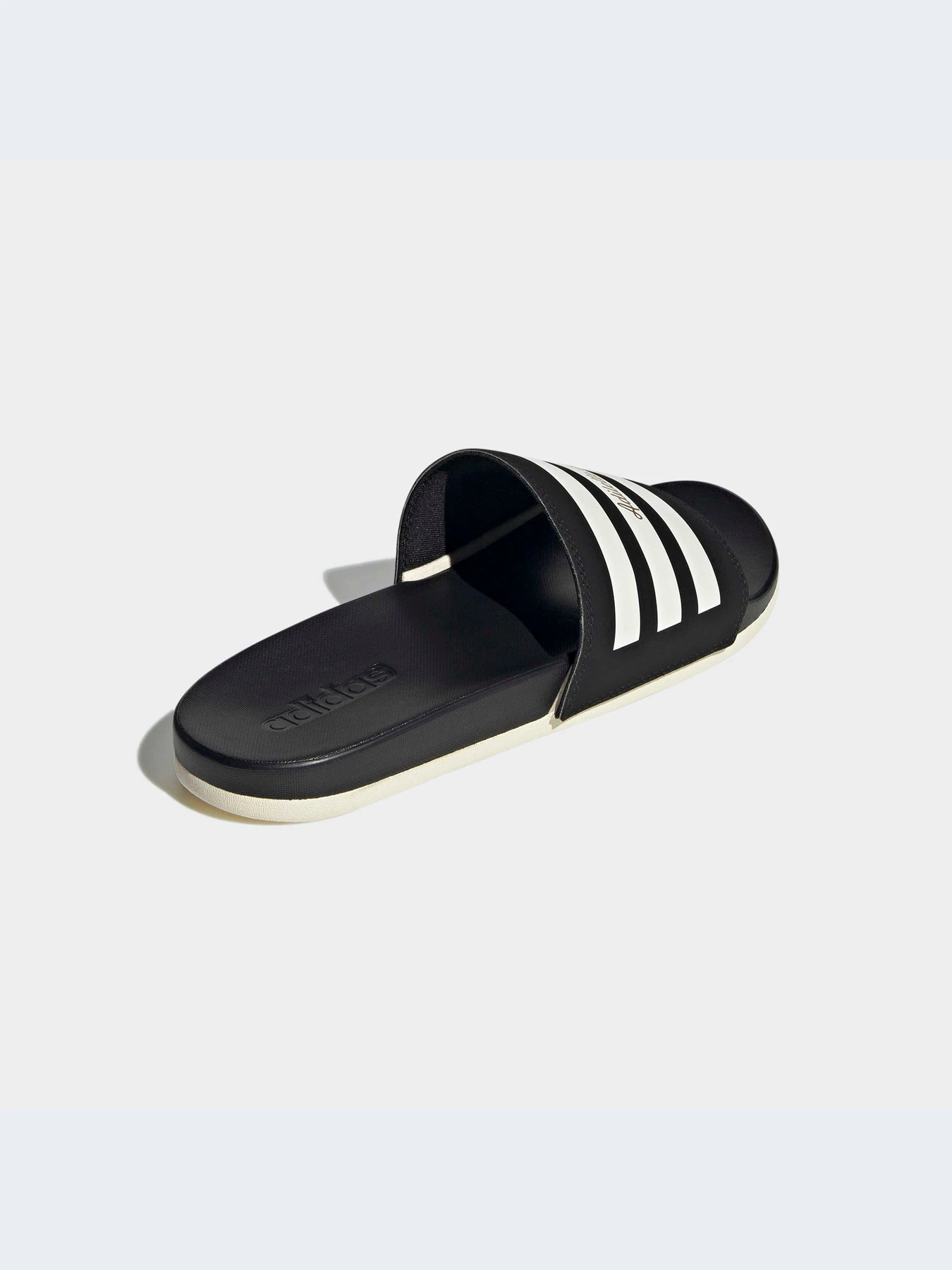 Шлёпанцы Adidas модель GW5966-KZ Шлёпанцы Adidas модель GW5966-KZ Фото