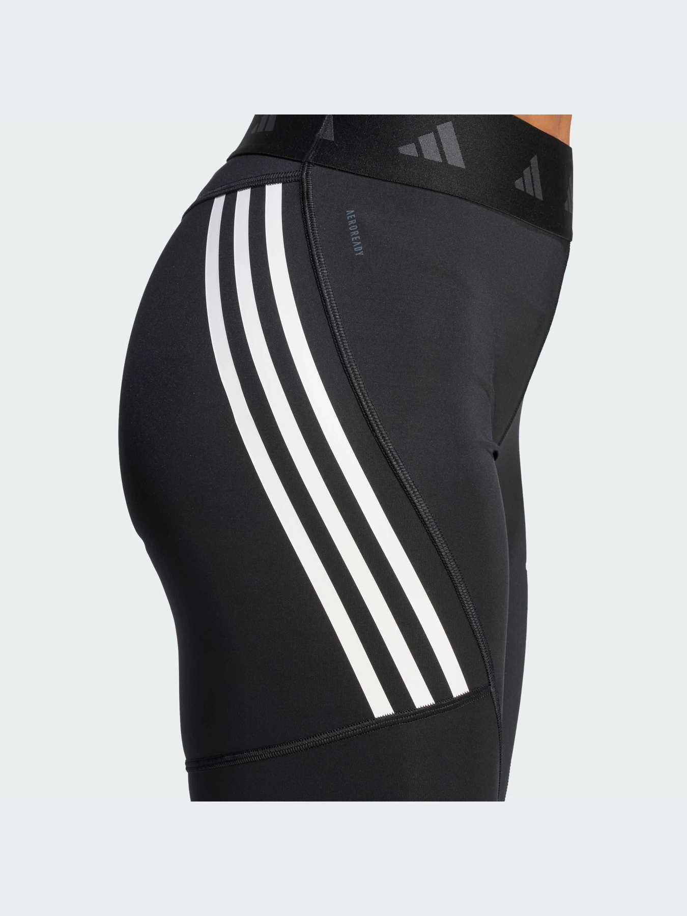 Брюки Adidas модель HY4146-KZ Брюки Adidas модель HY4146-KZ Фото