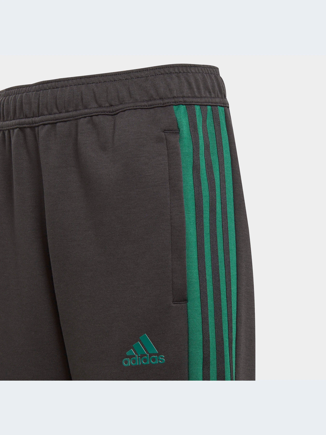 Брюки Adidas Tiro модель HY4212-KZ Брюки Adidas Tiro модель HY4212-KZ Фото