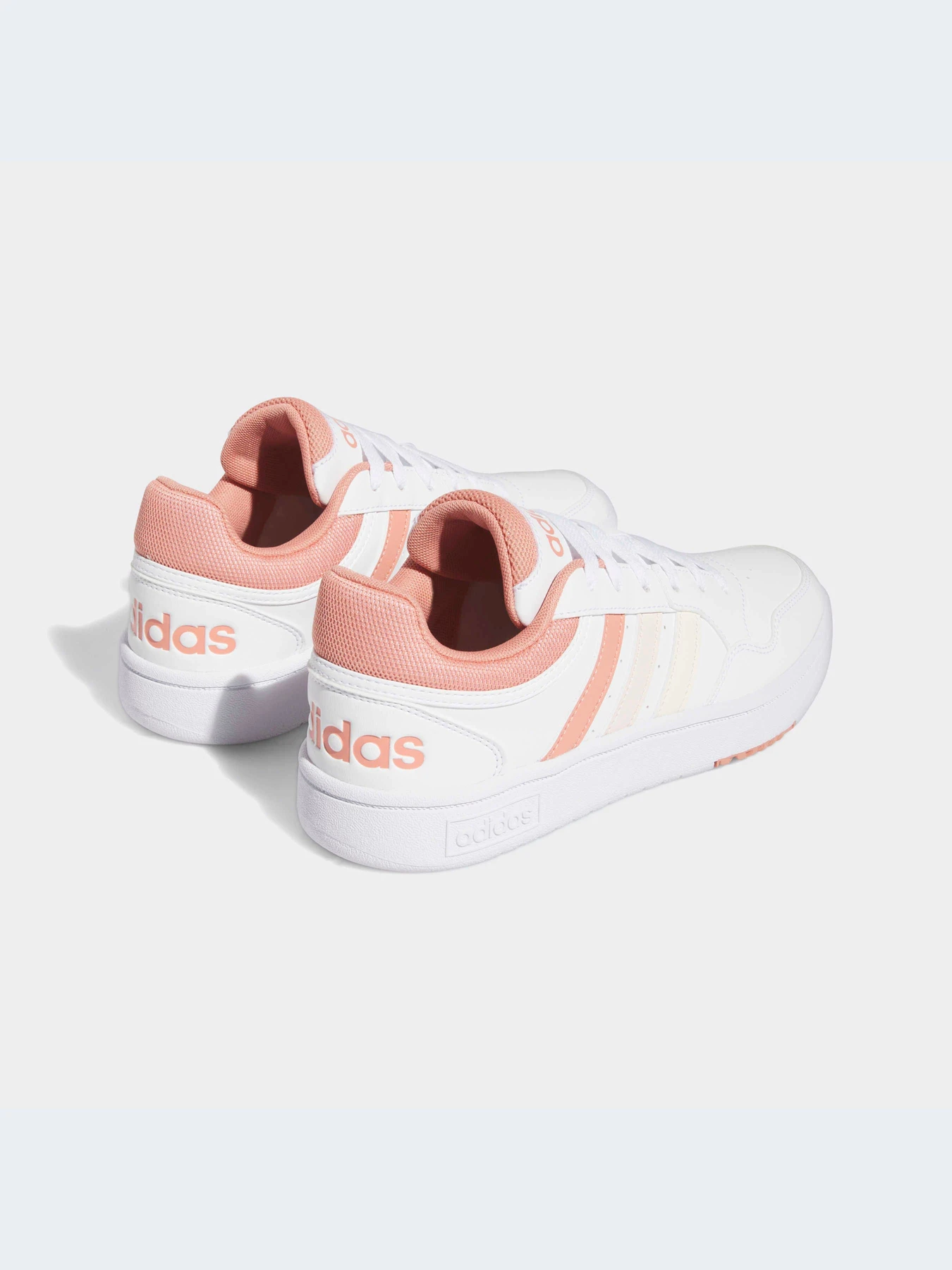 Кроссовки Adidas Hoops модель IG7893-KZ Кроссовки Adidas Hoops модель IG7893-KZ Фото
