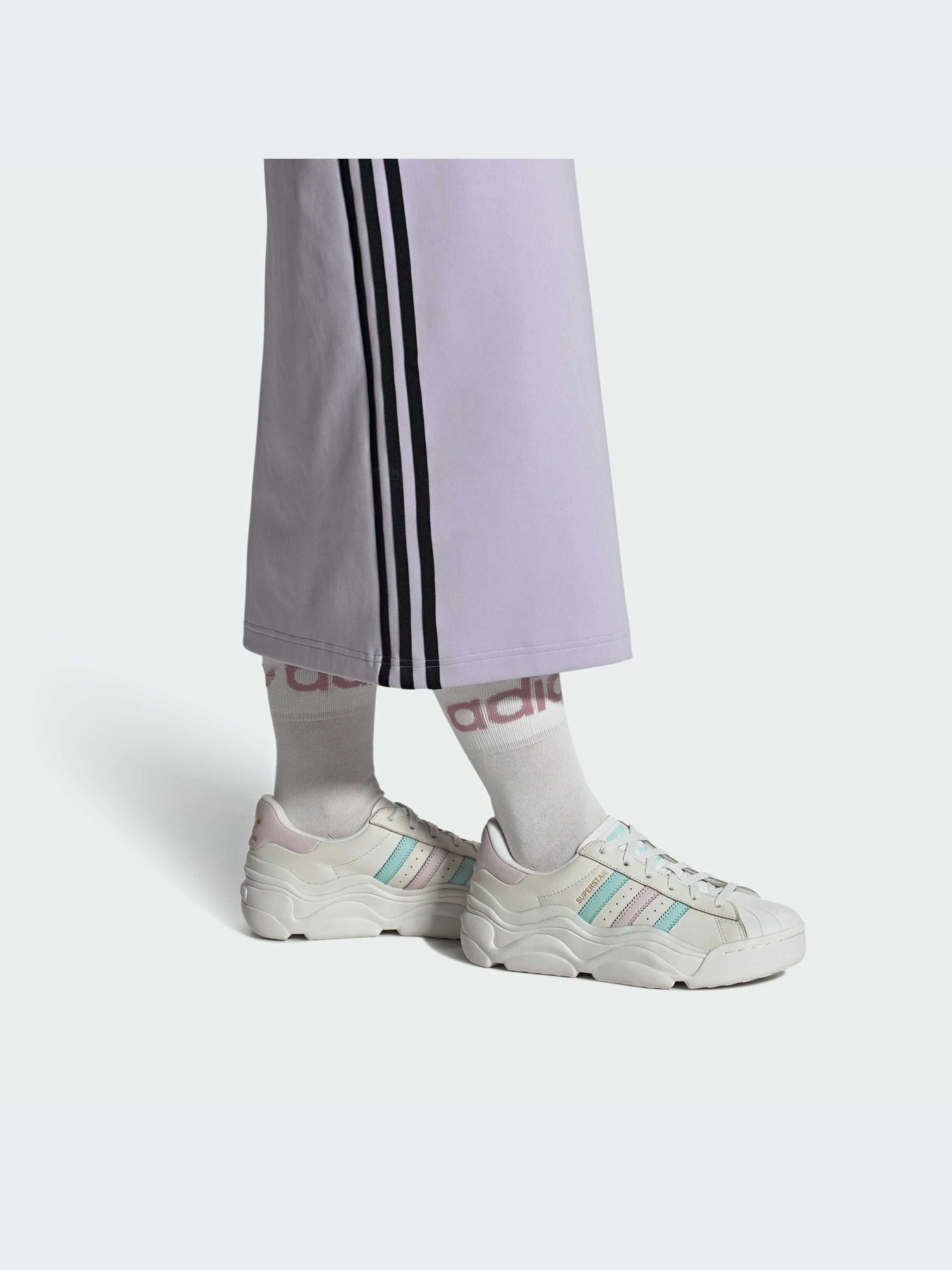 Кроссовки Adidas Superstar модель IG3147-KZ Кроссовки Adidas Superstar модель IG3147-KZ Фото