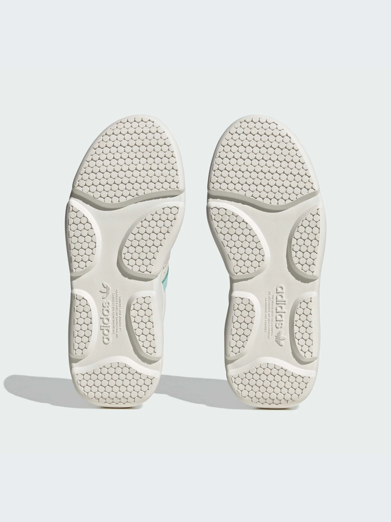 Кроссовки Adidas Superstar модель IG3147-KZ Кроссовки Adidas Superstar модель IG3147-KZ Фото