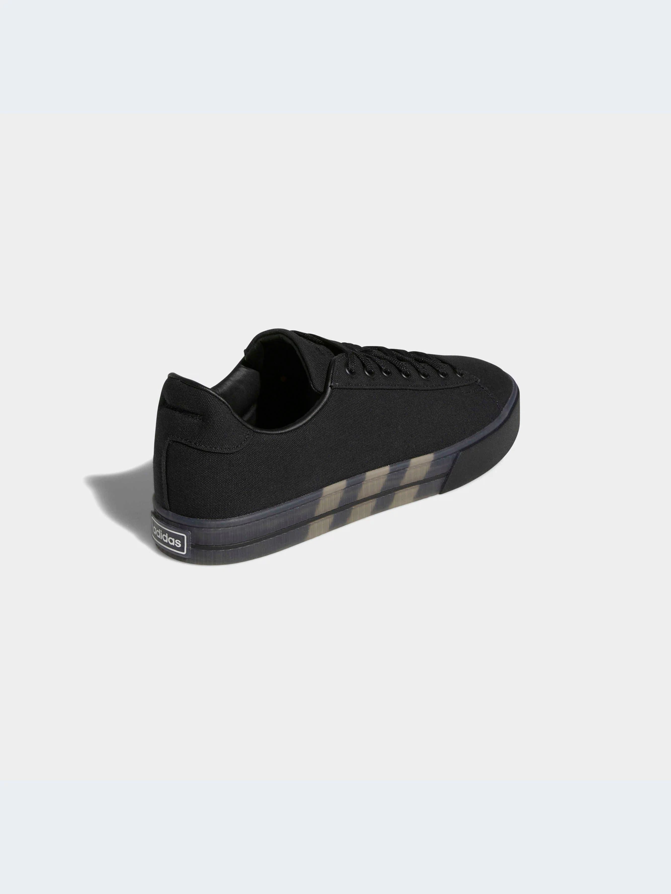 Кроссовки Adidas модель GY1001-KZ Кроссовки Adidas модель GY1001-KZ Фото