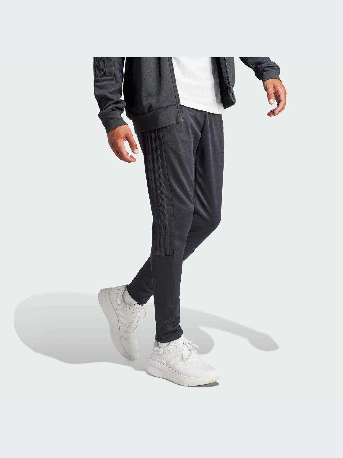 Брюки Adidas Tiro модель IA3065-KZ Брюки Adidas Tiro модель IA3065-KZ Фото
