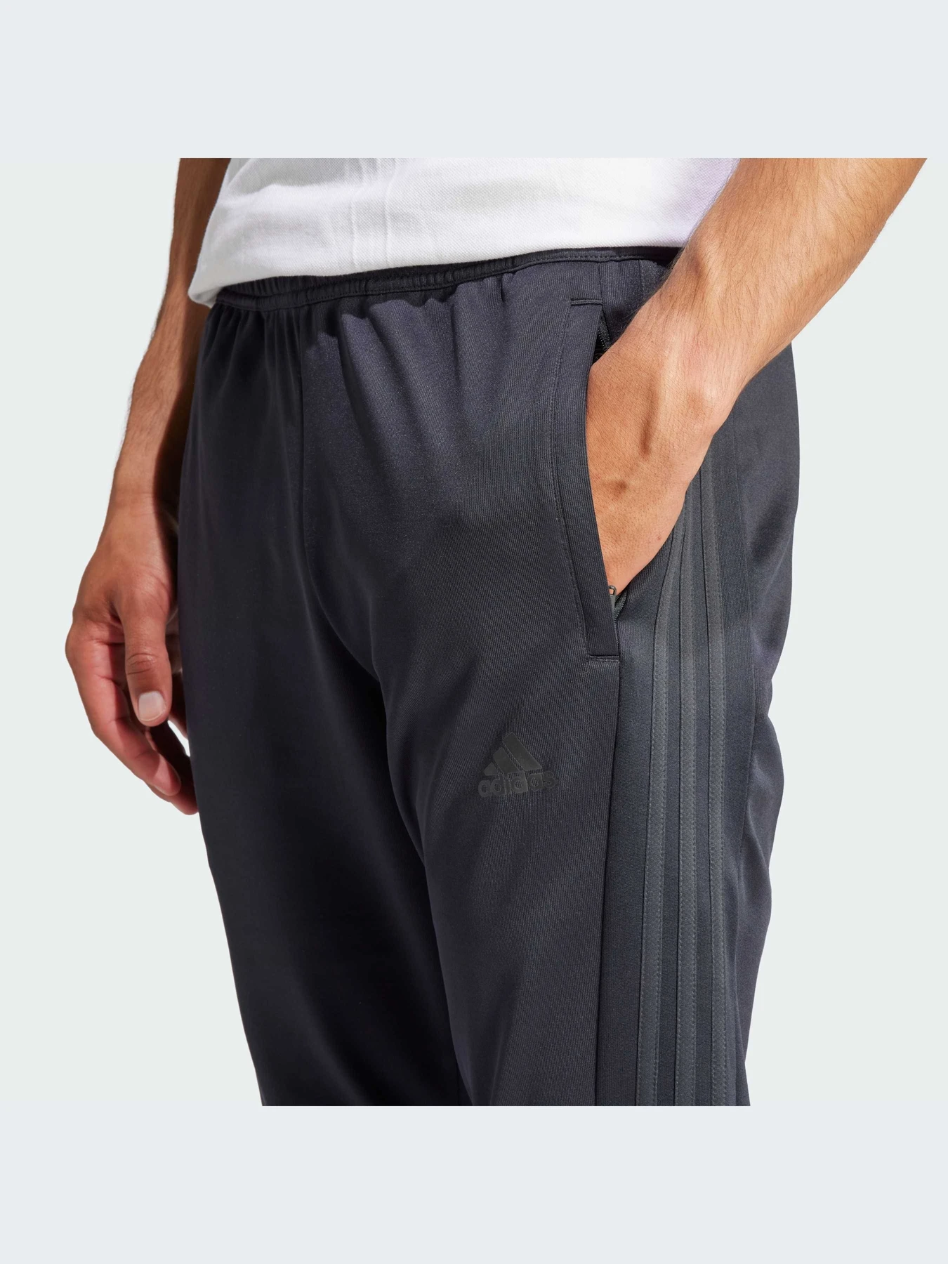 Брюки Adidas Tiro модель IA3065-KZ Брюки Adidas Tiro модель IA3065-KZ Фото