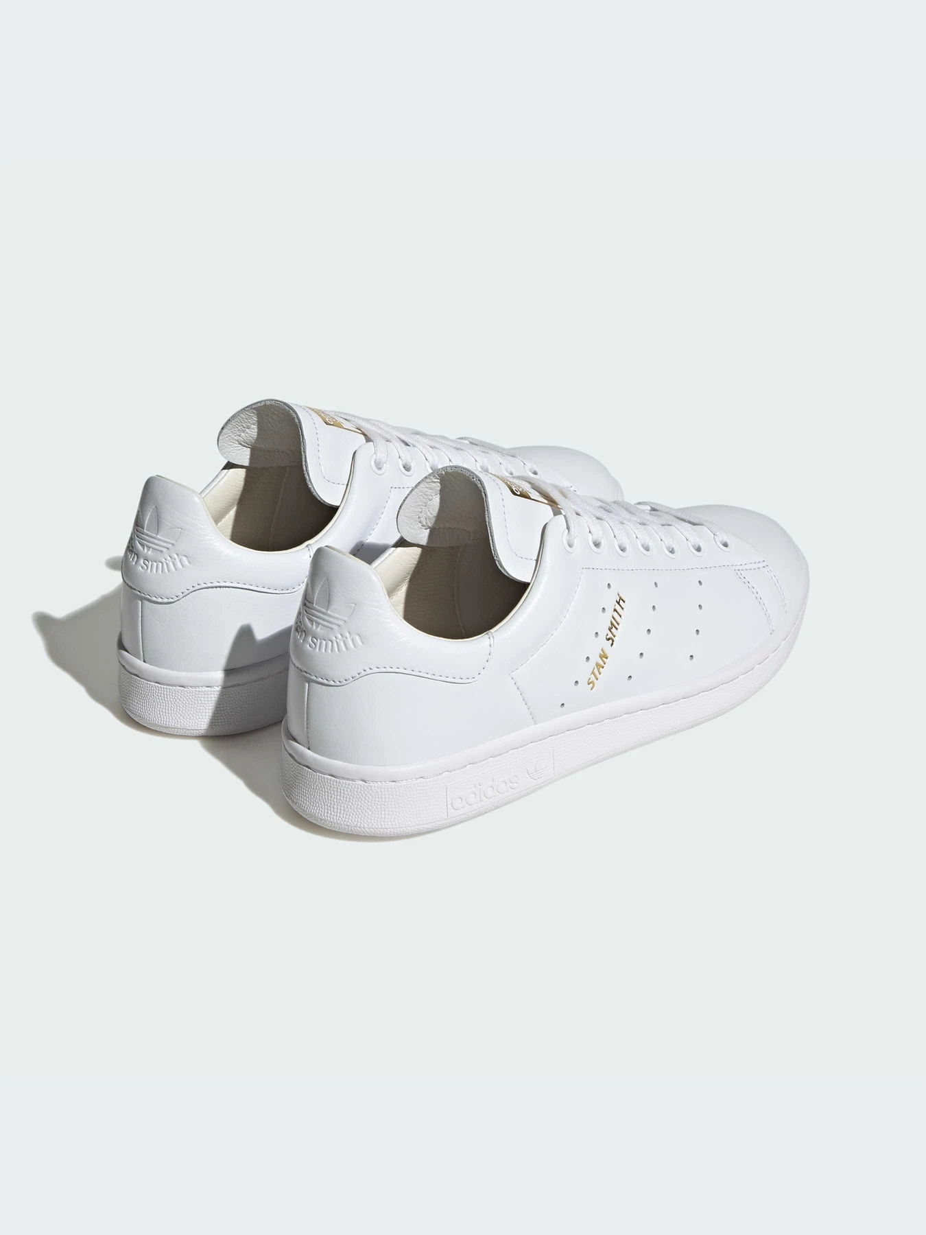 Кроссовки Adidas Stan Smith модель IG3389-KZ Кроссовки Adidas Stan Smith модель IG3389-KZ Фото