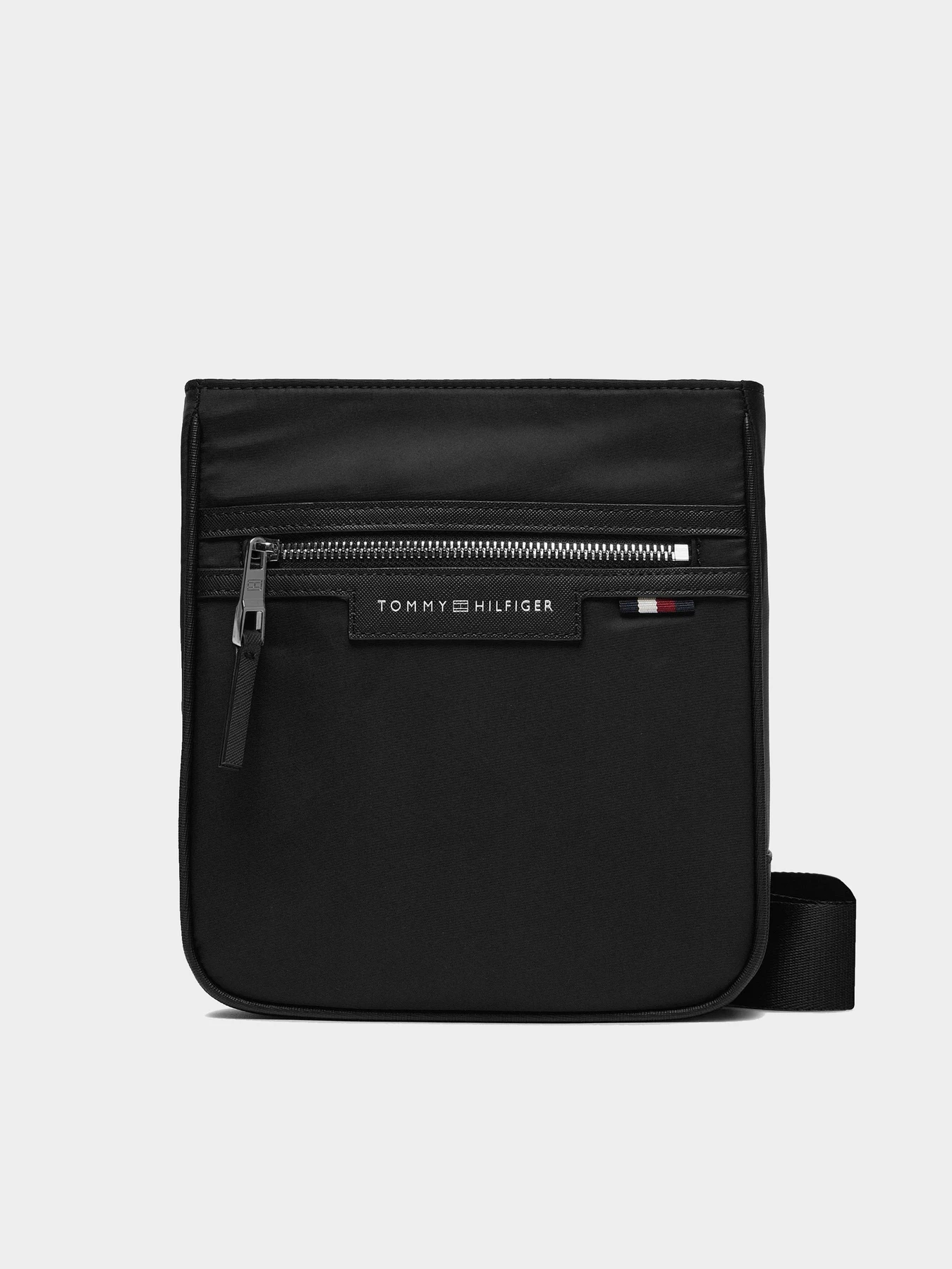 Сумки Tommy Hilfiger модель AM0AM11831-BDS Сумки Tommy Hilfiger модель AM0AM11831-BDS Фото
