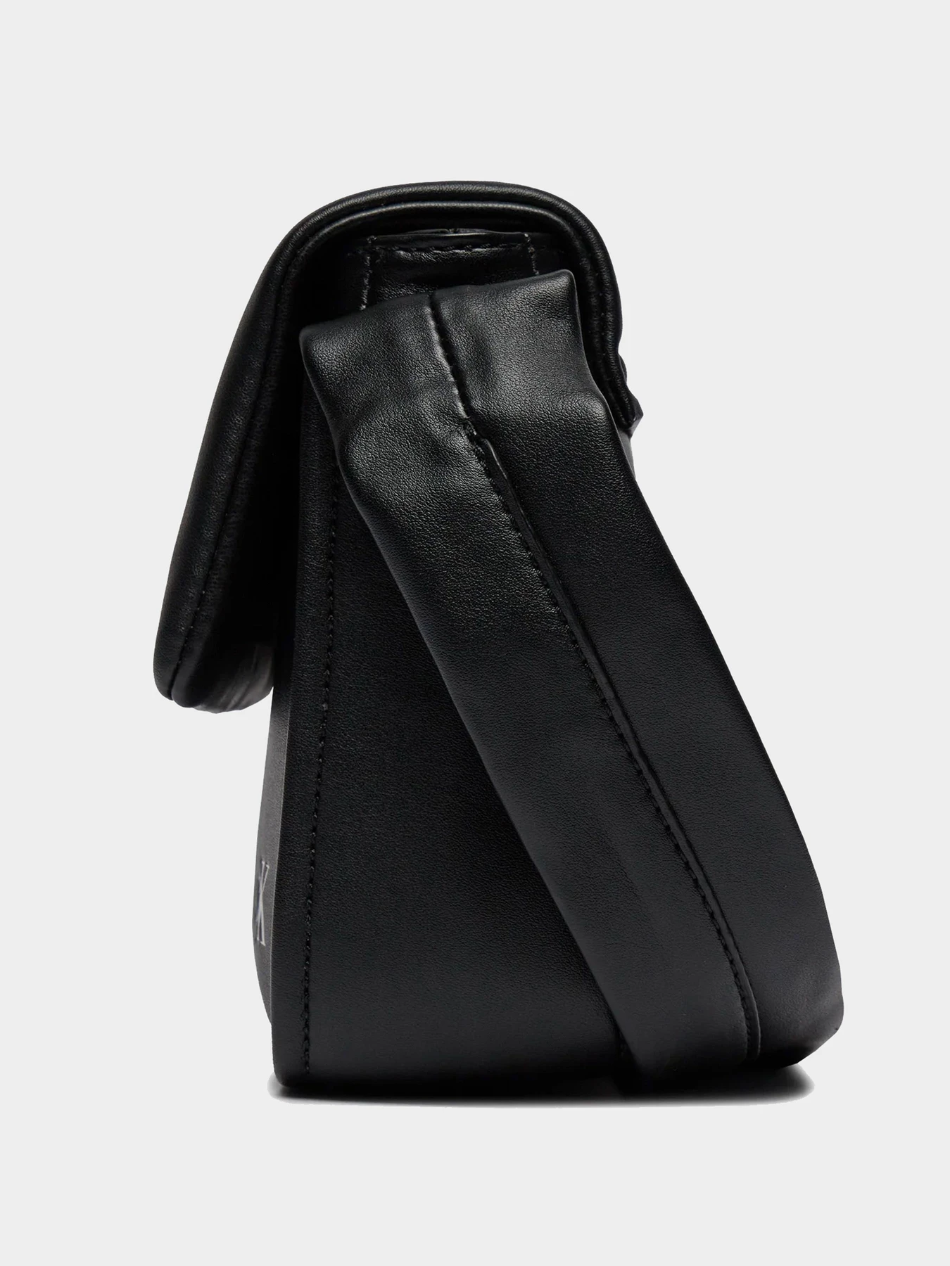 Сумки Calvin Klein модель K60K611467-BEH Фото