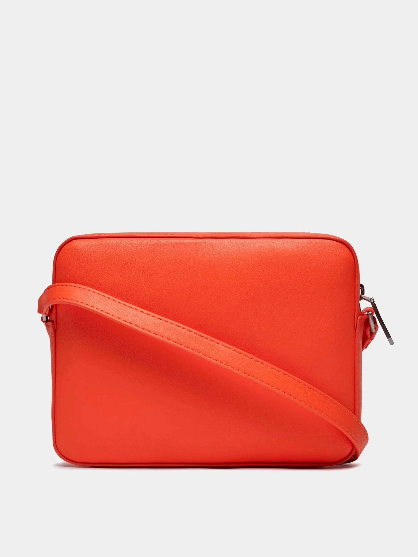 Сумки Calvin Klein модель K60K611083-SA3 Сумки Calvin Klein модель K60K611083-SA3 Фото