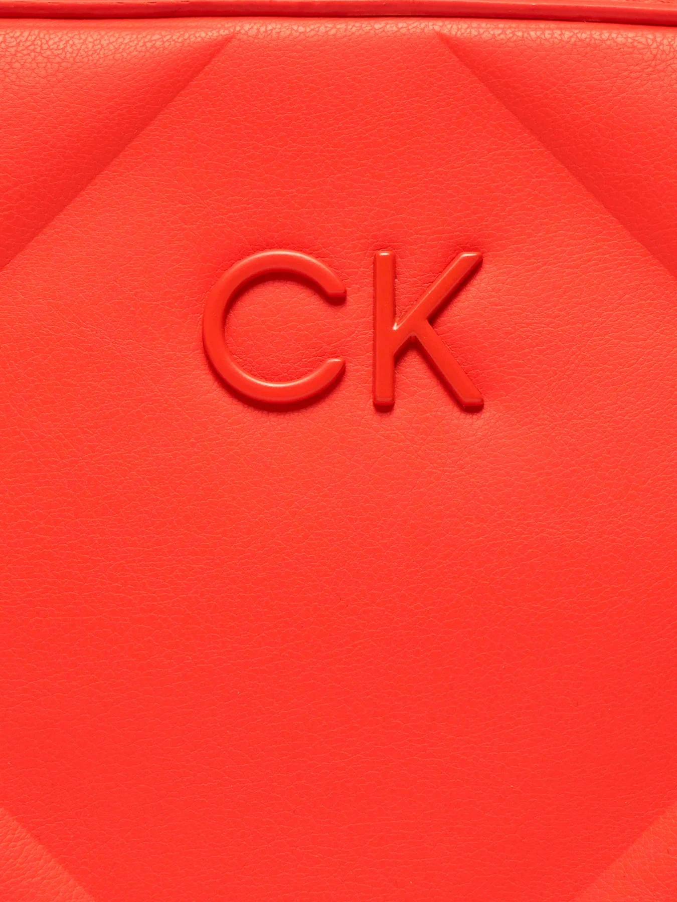 Сумки Calvin Klein модель K60K610767-SA3 Сумки Calvin Klein модель K60K610767-SA3 Фото