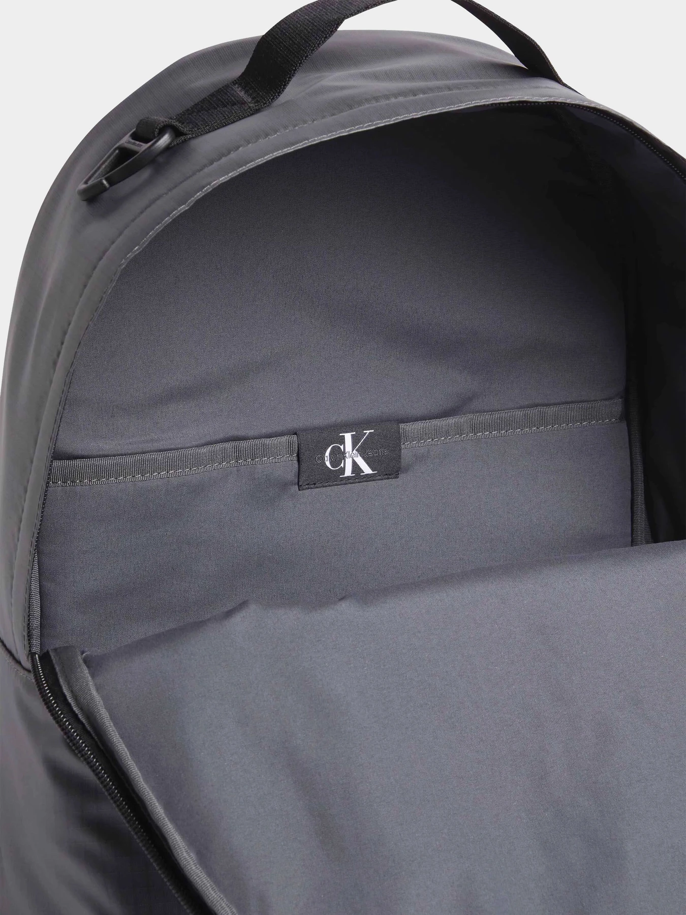 Рюкзаки Calvin Klein модель K50K511479-PSM Рюкзаки Calvin Klein модель K50K511479-PSM Фото
