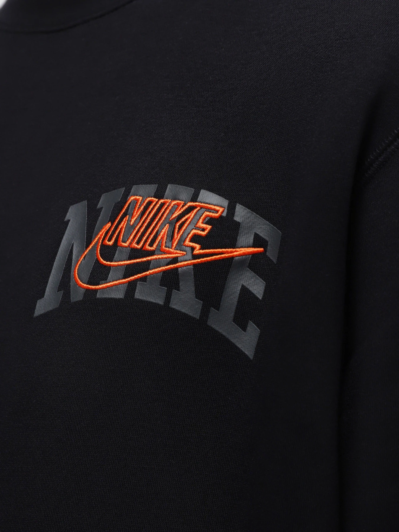 Худи и свитшоты NIKE модель FV4445-010 Худи и свитшоты NIKE модель FV4445-010 Фото