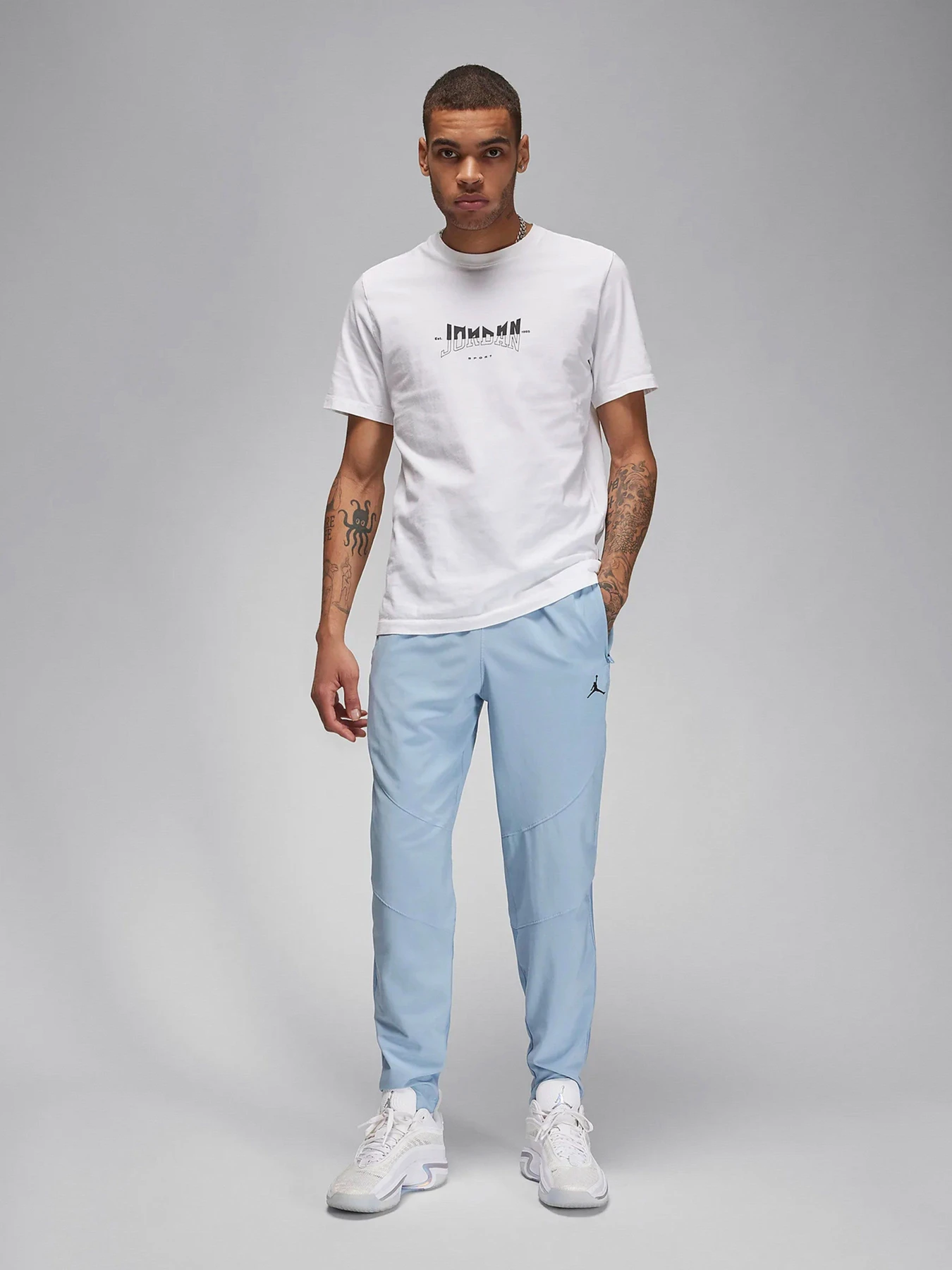 Брюки NIKE модель FN5840-436 Брюки NIKE модель FN5840-436 Фото