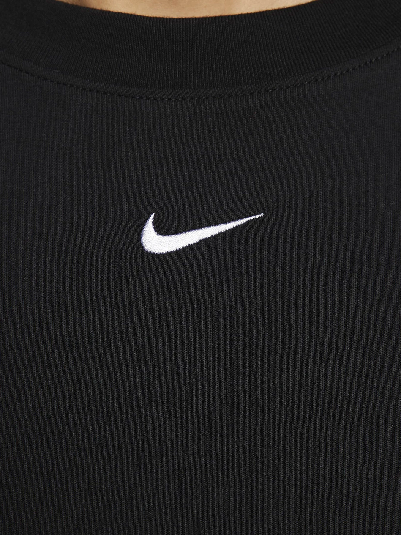 Платья NIKE модель DV7882-010 Платья NIKE модель DV7882-010 Фото