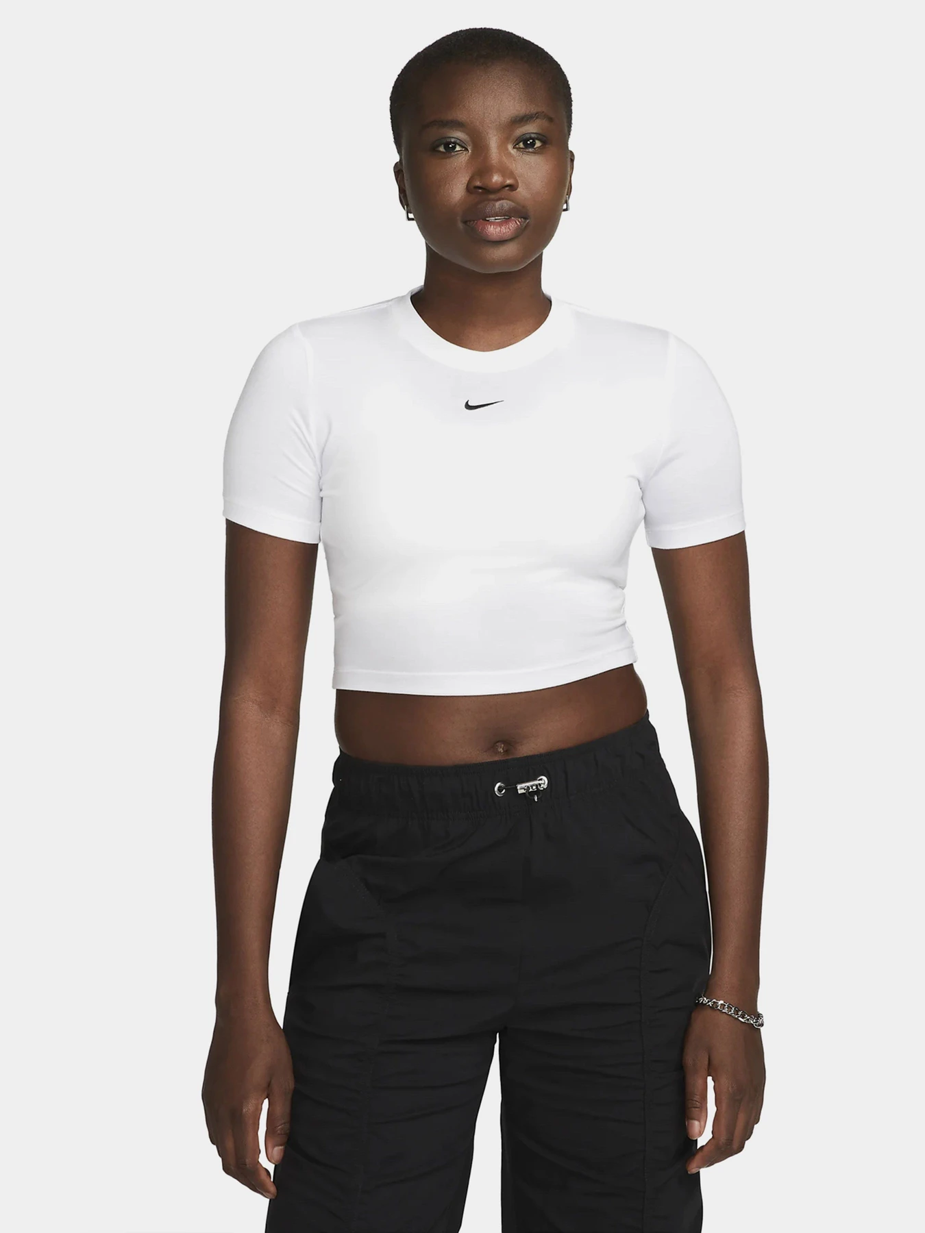 Футболки и поло NIKE модель FB2873-100 Футболки и поло NIKE модель FB2873-100 Фото