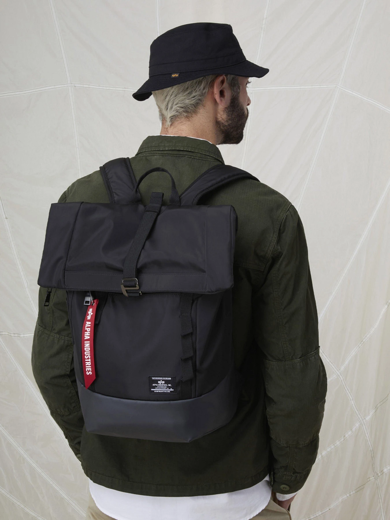 Сумки Alpha Industries модель UAC53004C1_001 Сумки Alpha Industries модель UAC53004C1_001 Фото