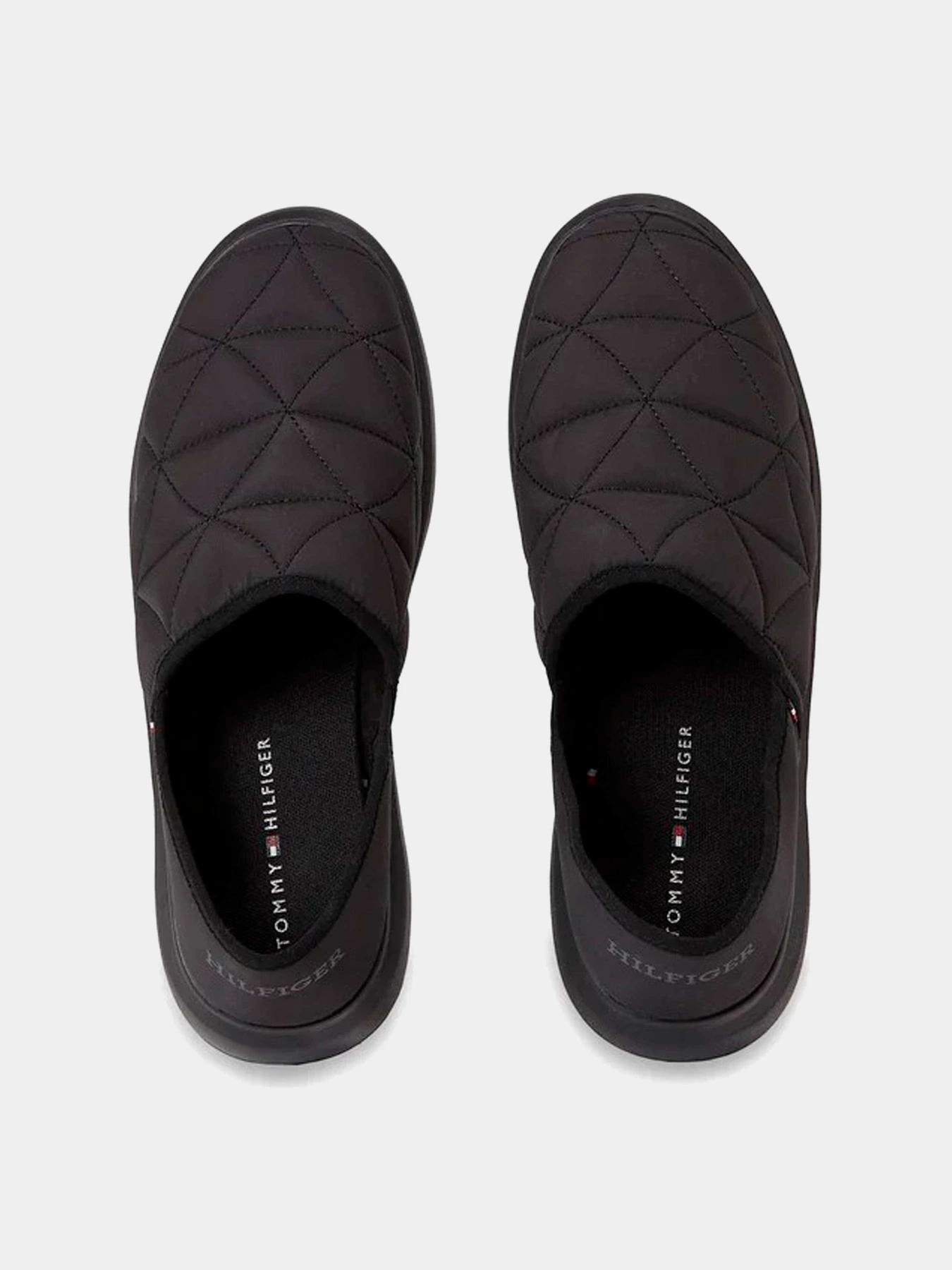 Тапки Tommy Hilfiger модель FM0FM04772-BDS Тапки Tommy Hilfiger модель FM0FM04772-BDS Фото