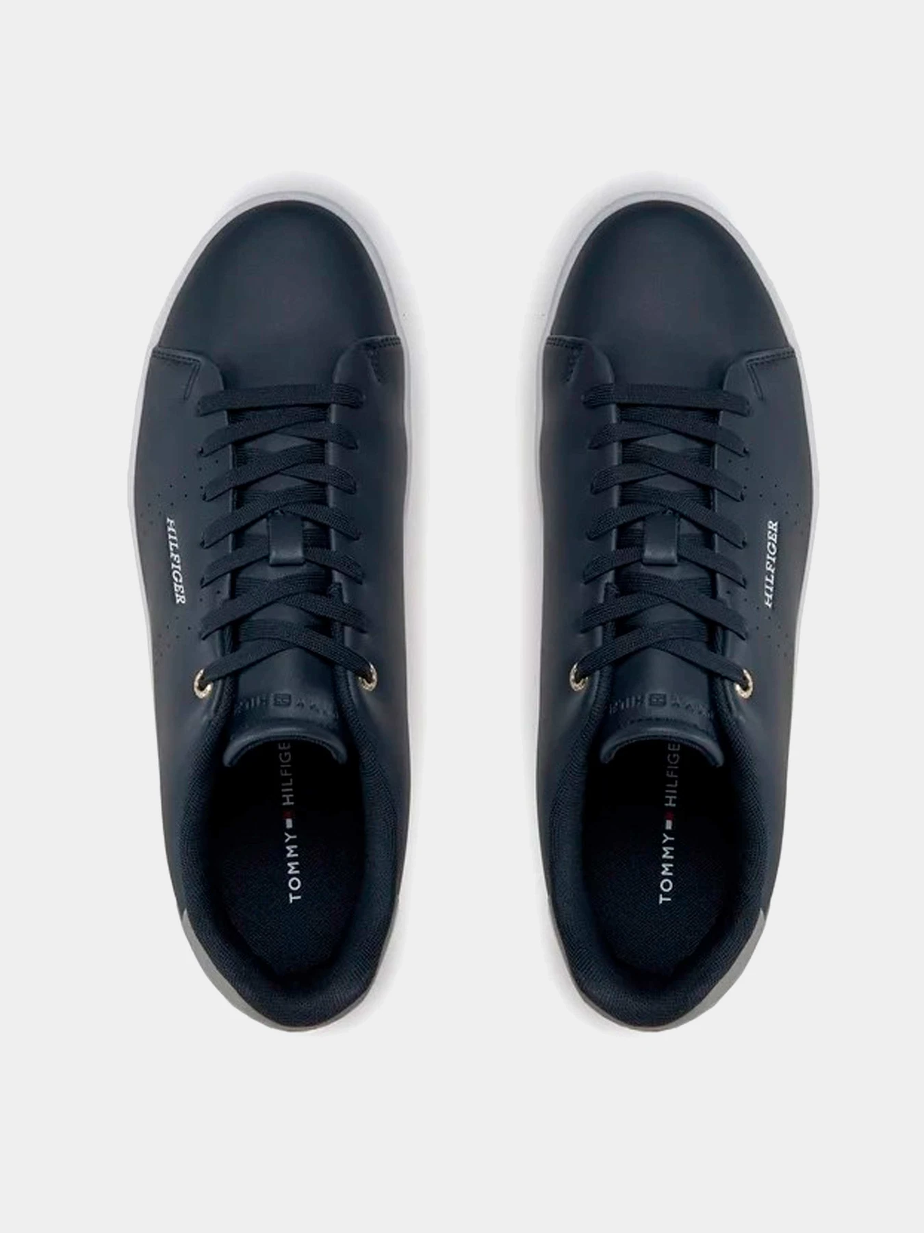 Кроссовки Tommy Hilfiger модель FM0FM05038-DW5 Кроссовки Tommy Hilfiger модель FM0FM05038-DW5 Фото