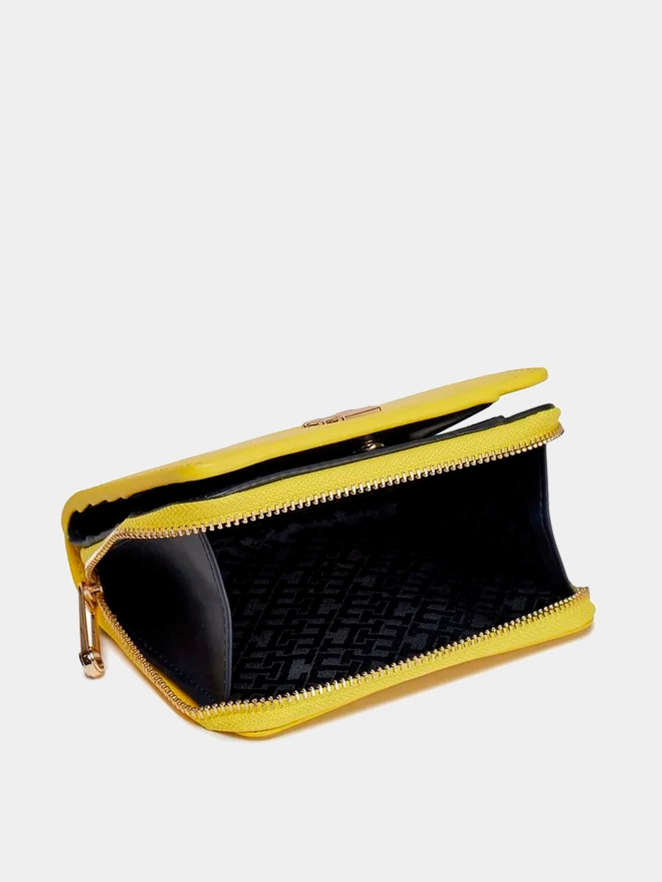 Кошельки Tommy Hilfiger модель AW0AW15748-ZH3 Кошельки Tommy Hilfiger модель AW0AW15748-ZH3 Фото