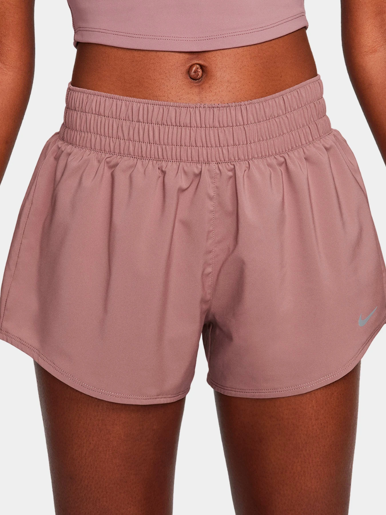 Шорты NIKE модель DX6010-208 Шорты NIKE модель DX6010-208 Фото