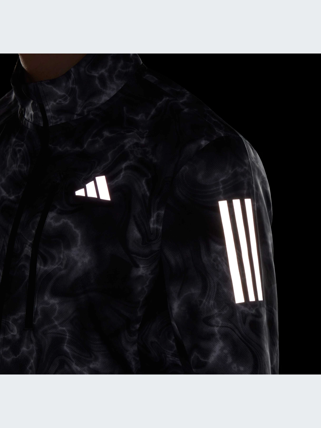 Куртки и дубленки Adidas модель IB6392-KZ Куртки и дубленки Adidas модель IB6392-KZ Фото