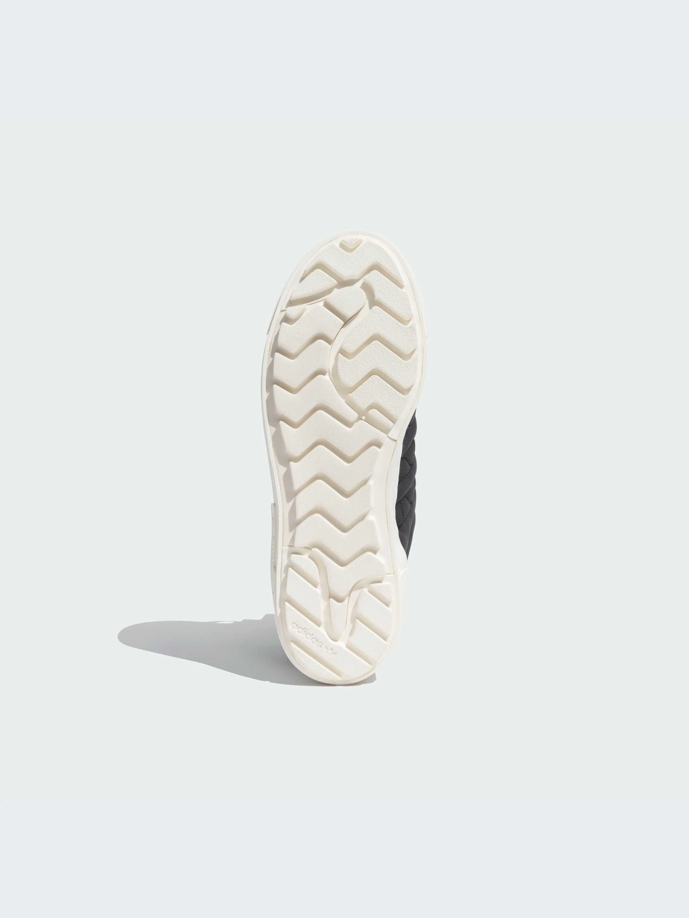 Кроссовки Adidas Superstar модель ID4287-KZ Кроссовки Adidas Superstar модель ID4287-KZ Фото
